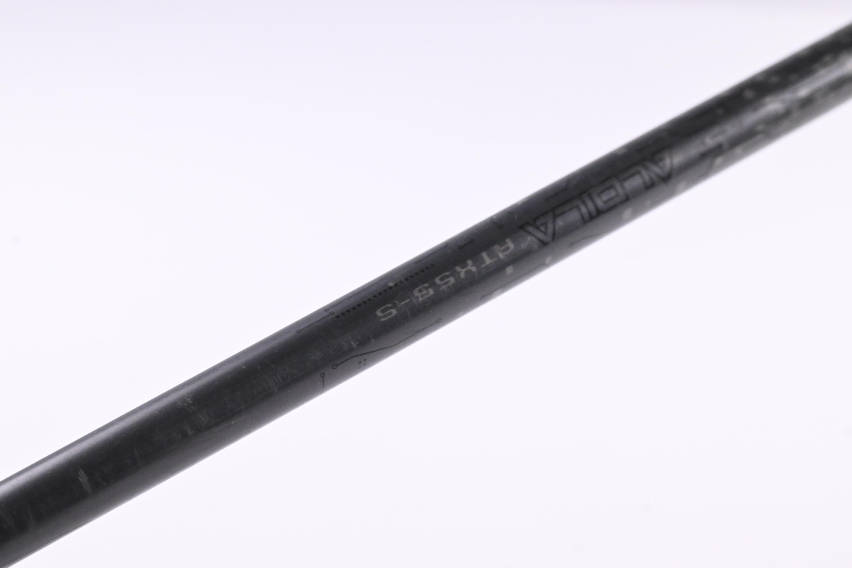 Callaway X2 Hot Driver / 9 Degree / Stiff Flex Aldila Tour Blue 55 Shaft