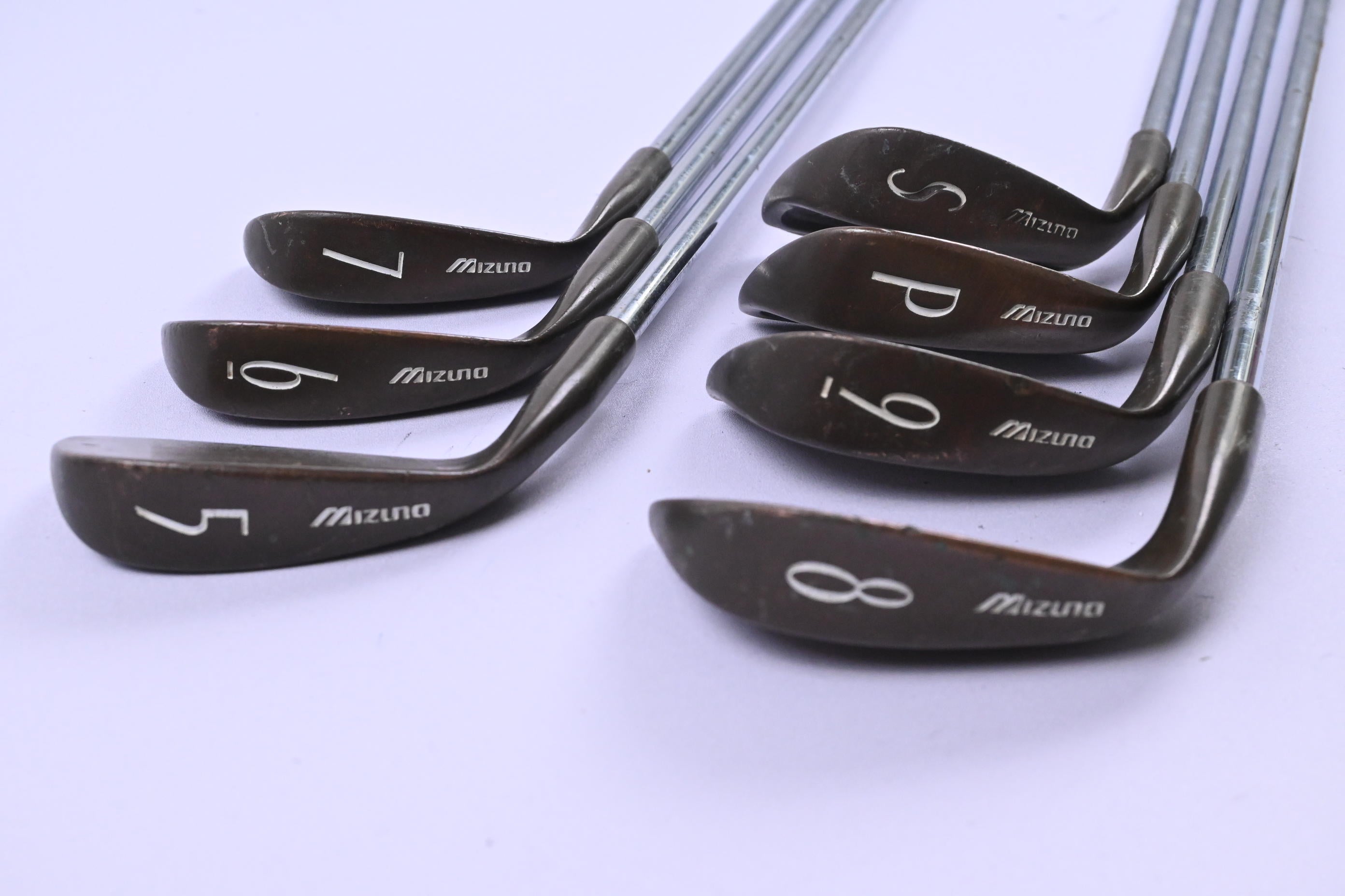Mizuno Beryllium Copper Irons / 5-PW+SW / Regular Flex Dynamic Gold R400 Shafts