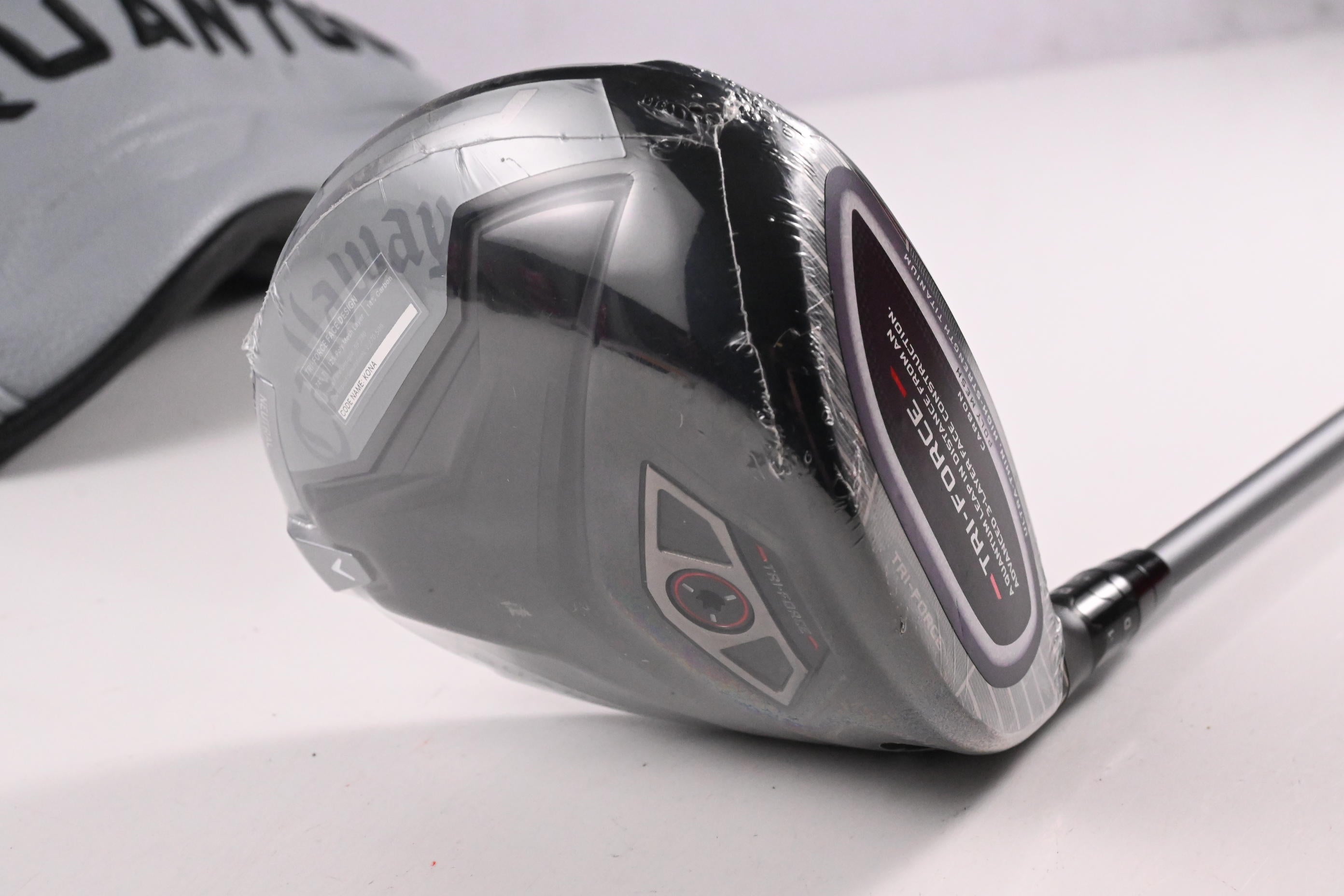 Callaway Quantum Max Driver / 10.5 Degree / Regular Flex Denali Frost Silver 50 Shaft