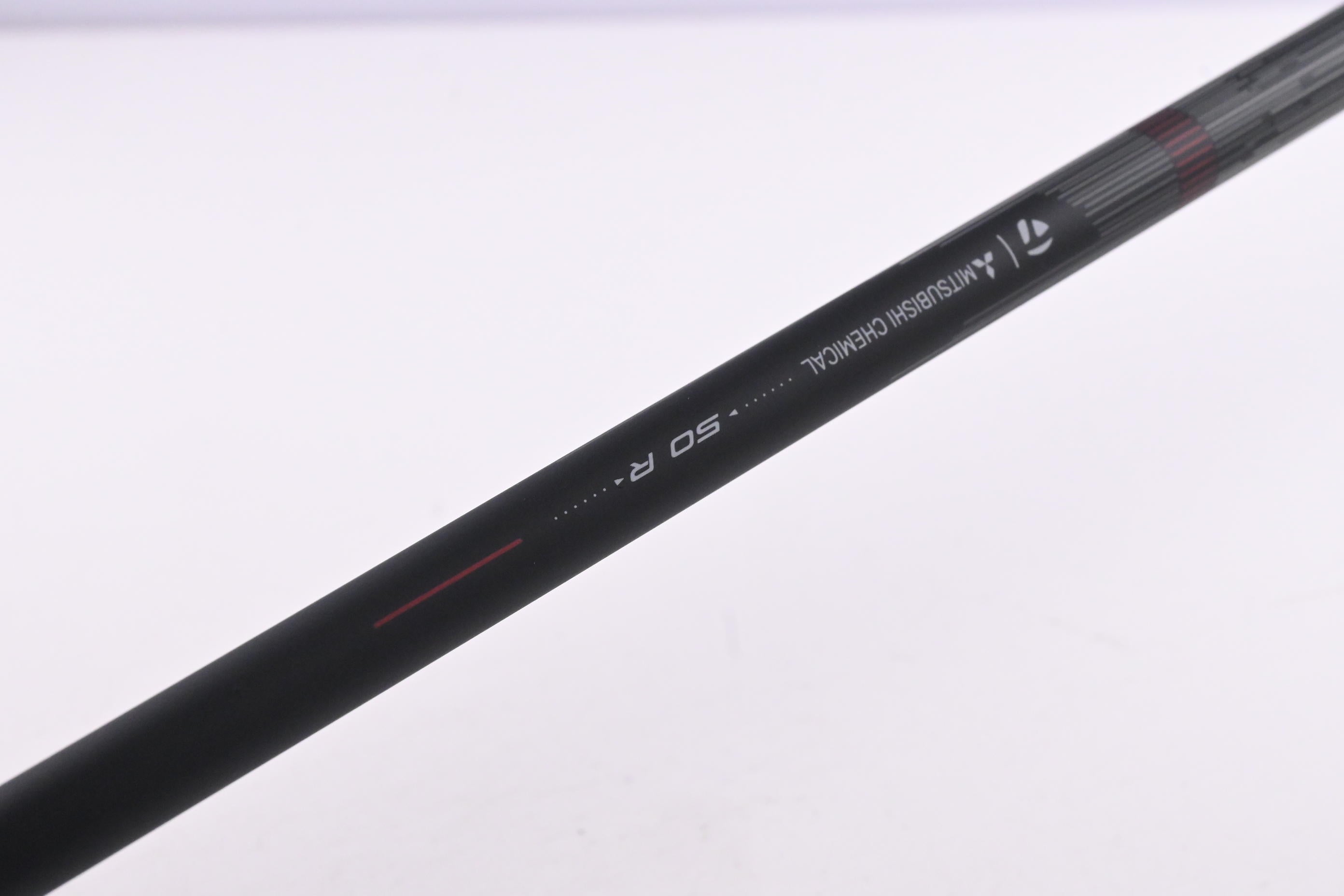 Taylormade Qi35 Driver / 9 Degree / Regular Flex Taylormade REAX 50 Shaft