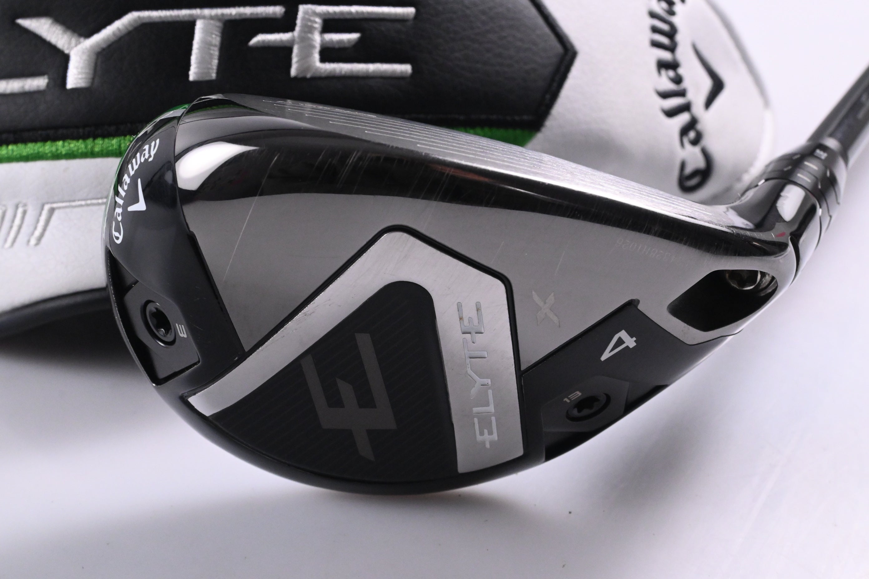 Callaway Elyte X #4 Hybrid / 21 Degree / Regular Flex Vanquish 5 Shaft