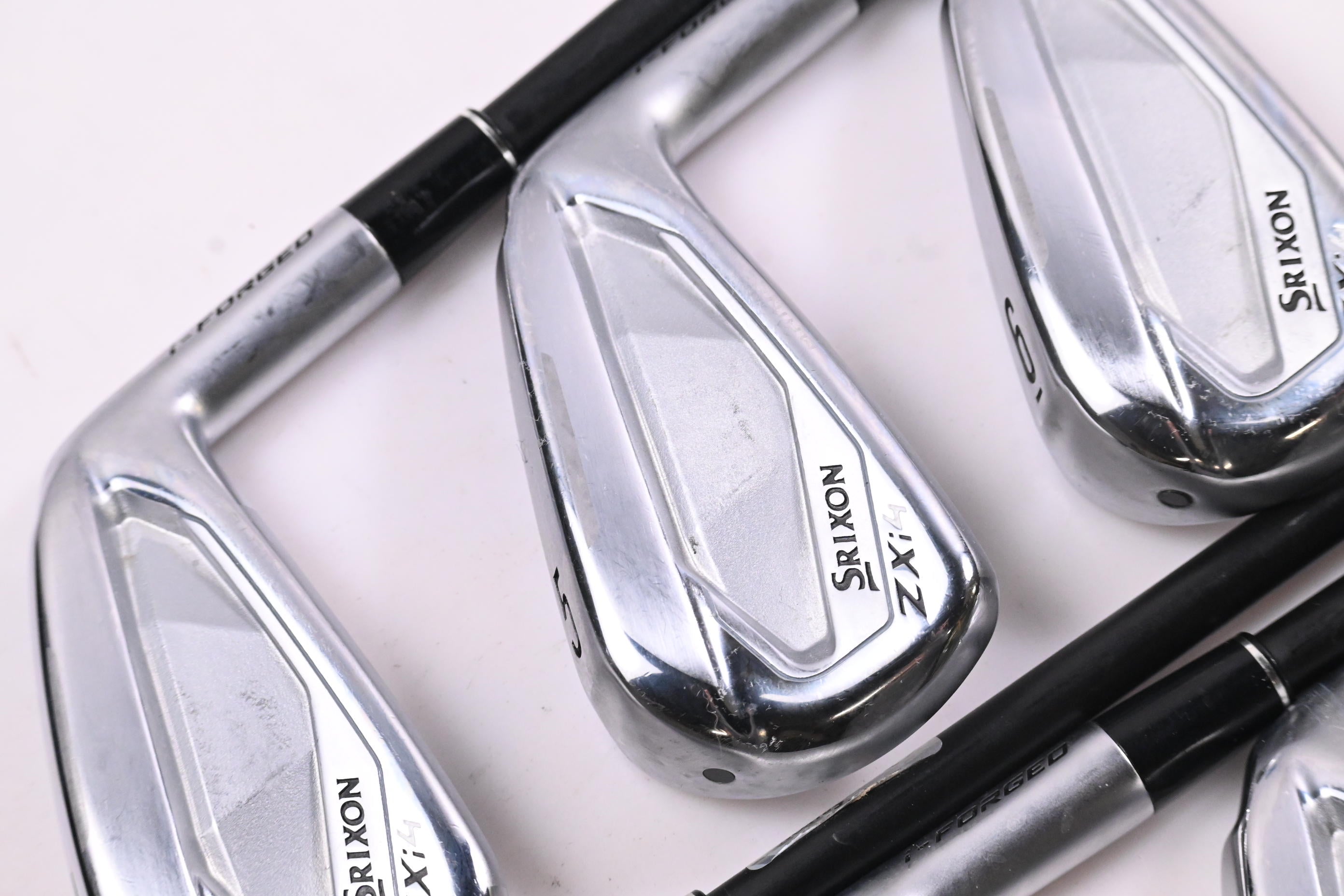 Srixon ZXi4 Irons / 4-PW / Regular Flex KBS TGI 60 Shafts