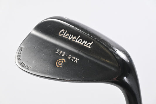 Cleveland 588 RTX Gap Wedge / 50 Degree / Wedge Flex Dynamic Gold Shaft