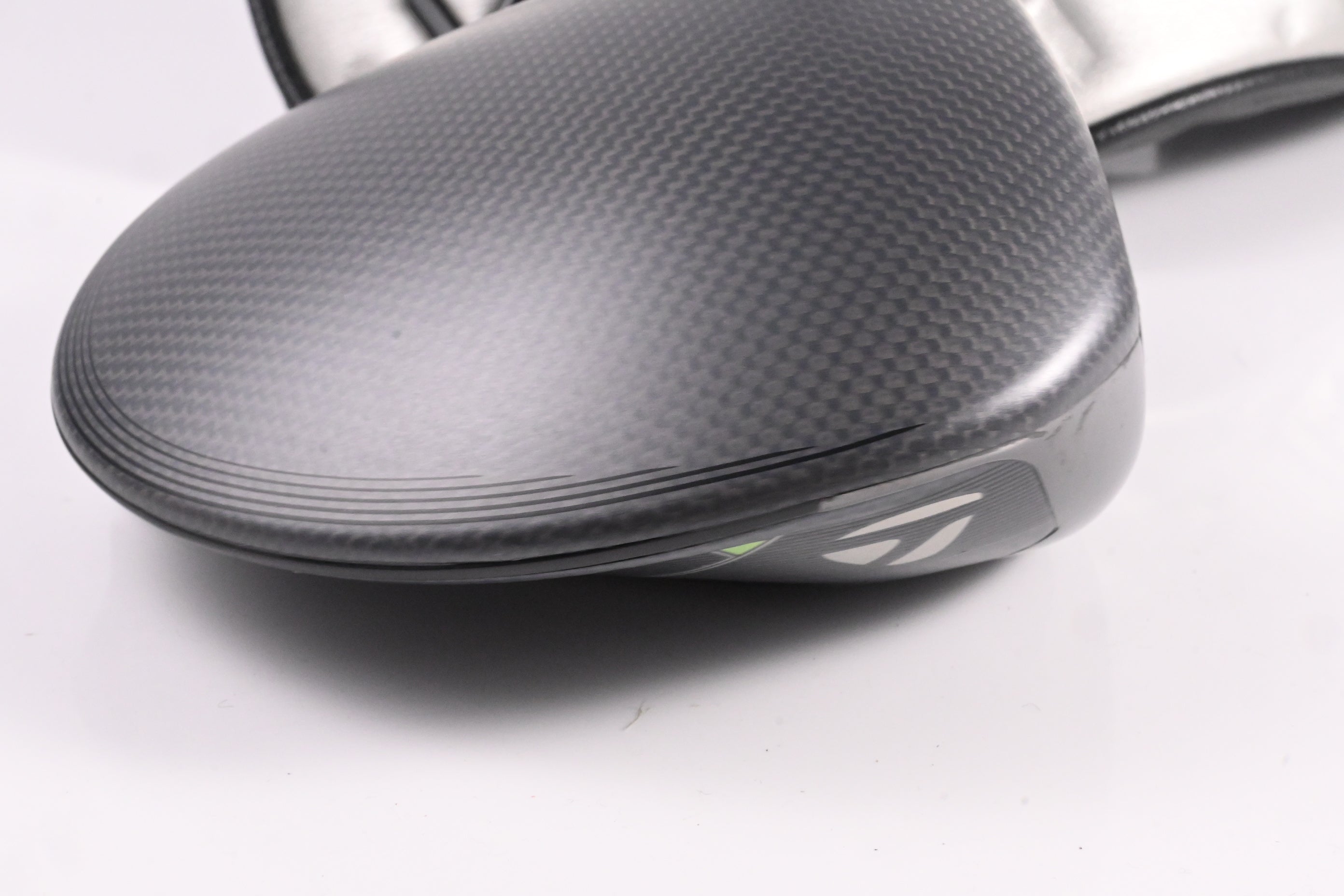Taylormade Qi35 Driver / 9 Degree / Stiff Flex Fujikura Air Speeder 50 Shaft