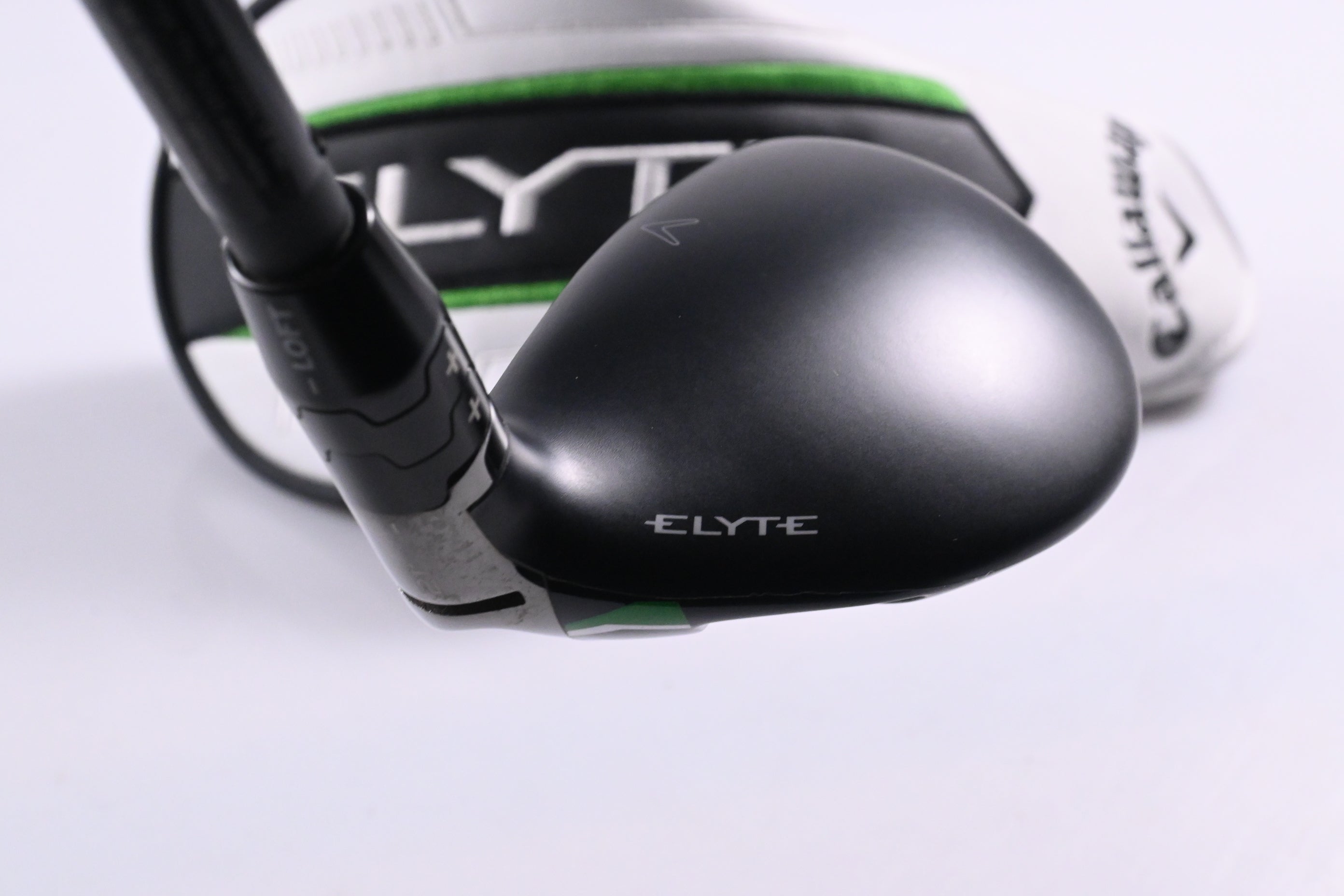 Callaway Elyte X #4 Hybrid / 21 Degree / Regular Flex Vanquish 5 Shaft