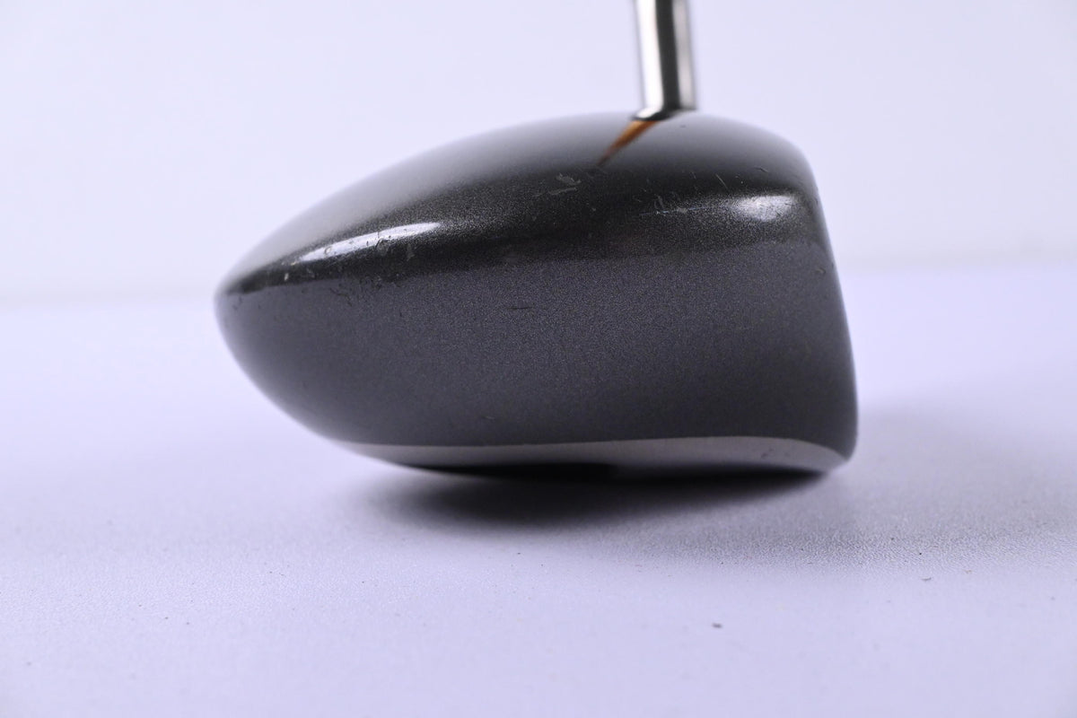 Titleist 975 J Driver / 9.5 Degree / Stiff Flex ProForce V2 76 Shaft