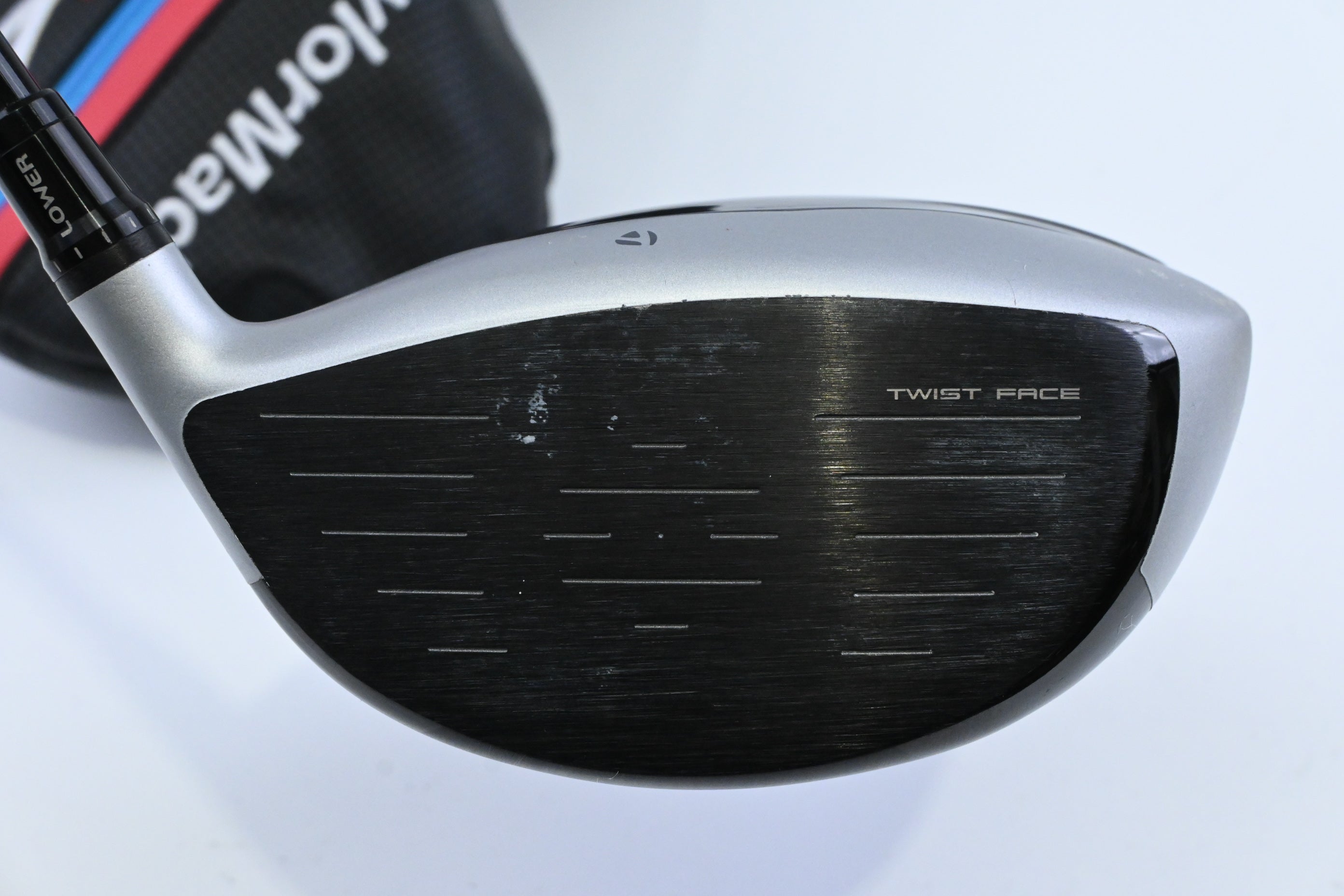 Left Hand Taylormade M4 Driver / 10.5 Degree / Regular Flex Fujikura Atmos Red 5