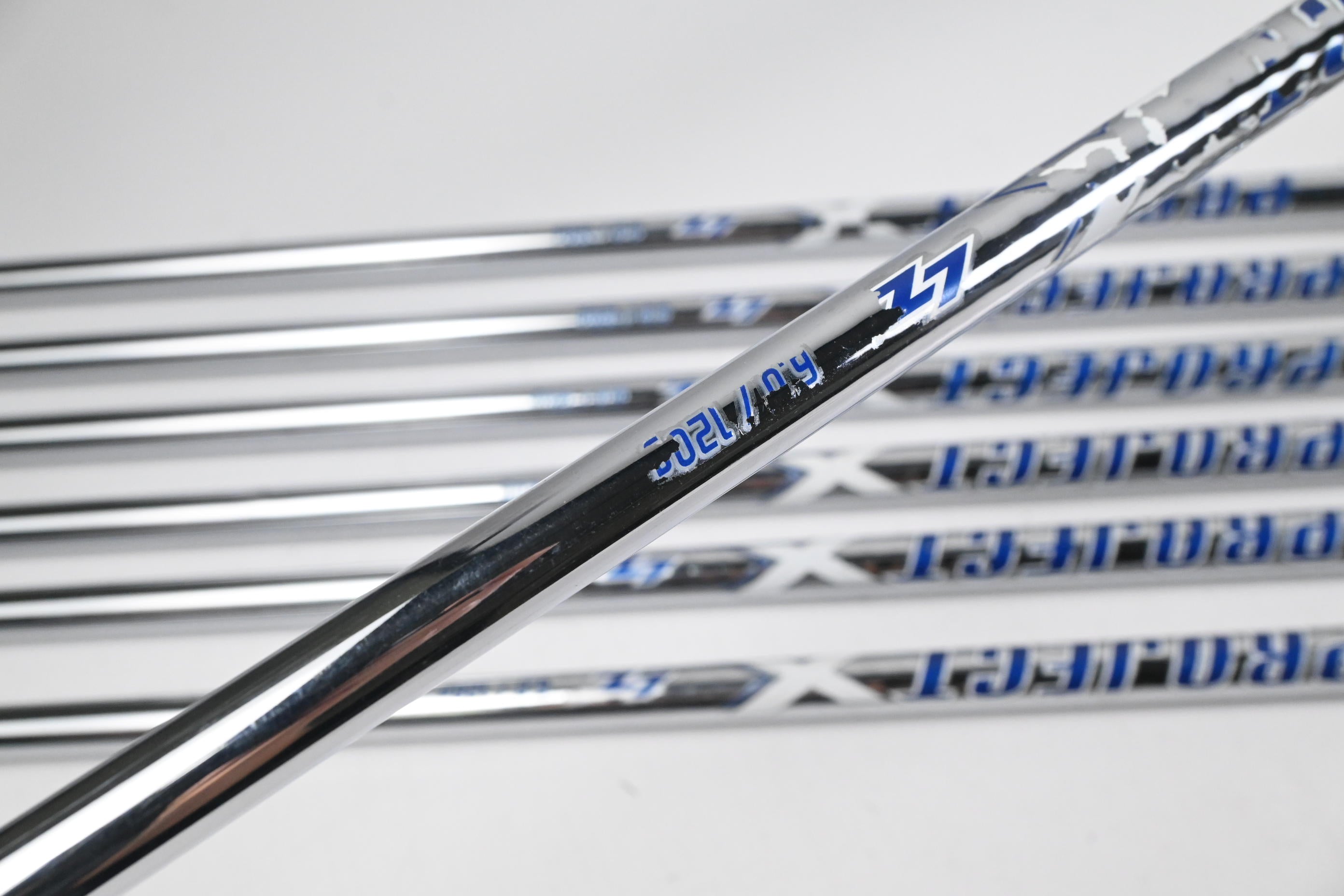 Taylormade P790 2023 Irons / 4-PW / Stiff Flex Project X LZ 120 Shafts
