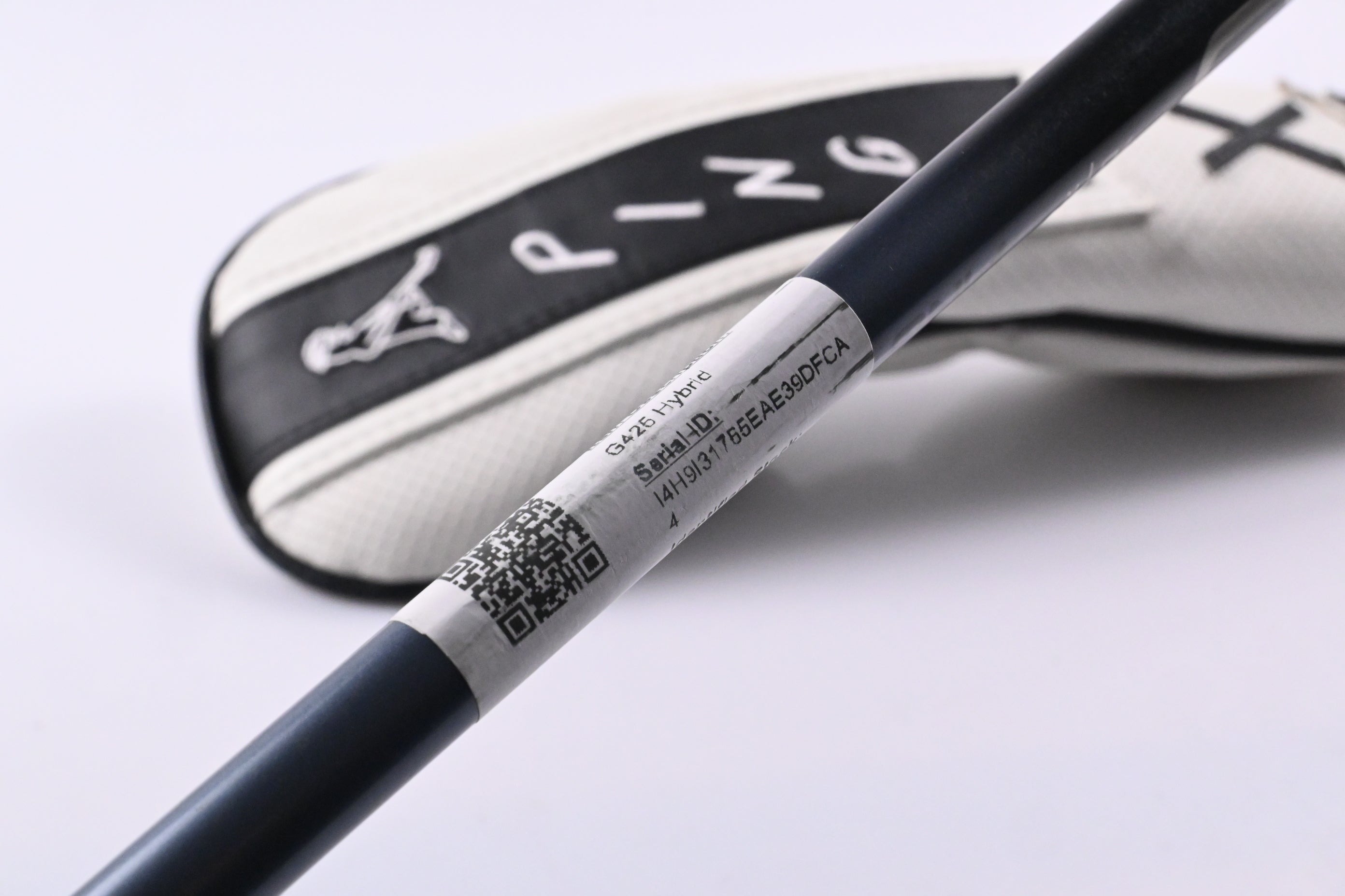 Ping G425 #3 Hybrid / 19 Degree / Regular Flex Ping Alta CB Black 70 Shaft