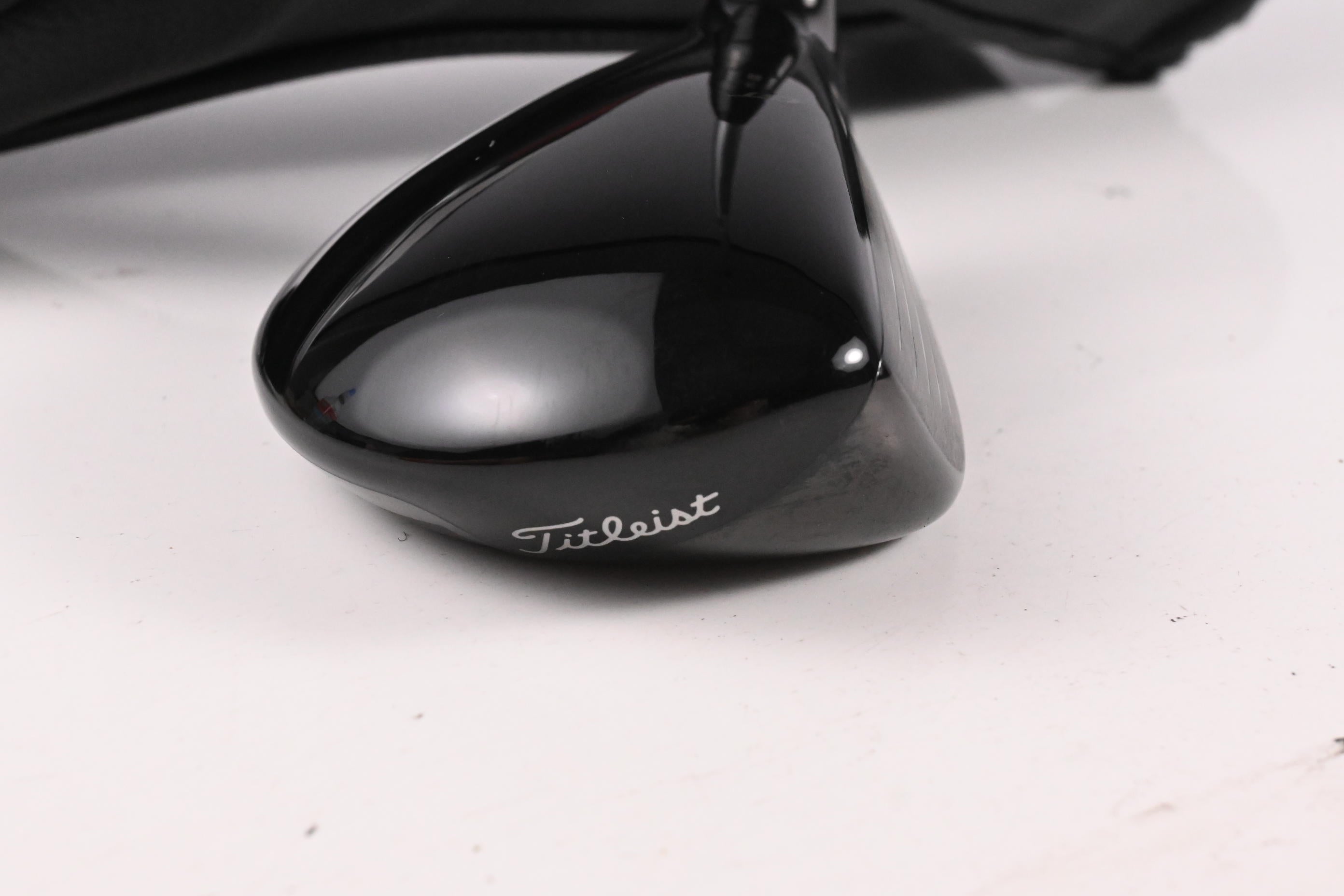 Titleist GT1 #5 Hybrid / 23 Degree / Regular Flex Fujikura Air Speeder 50 Shaft