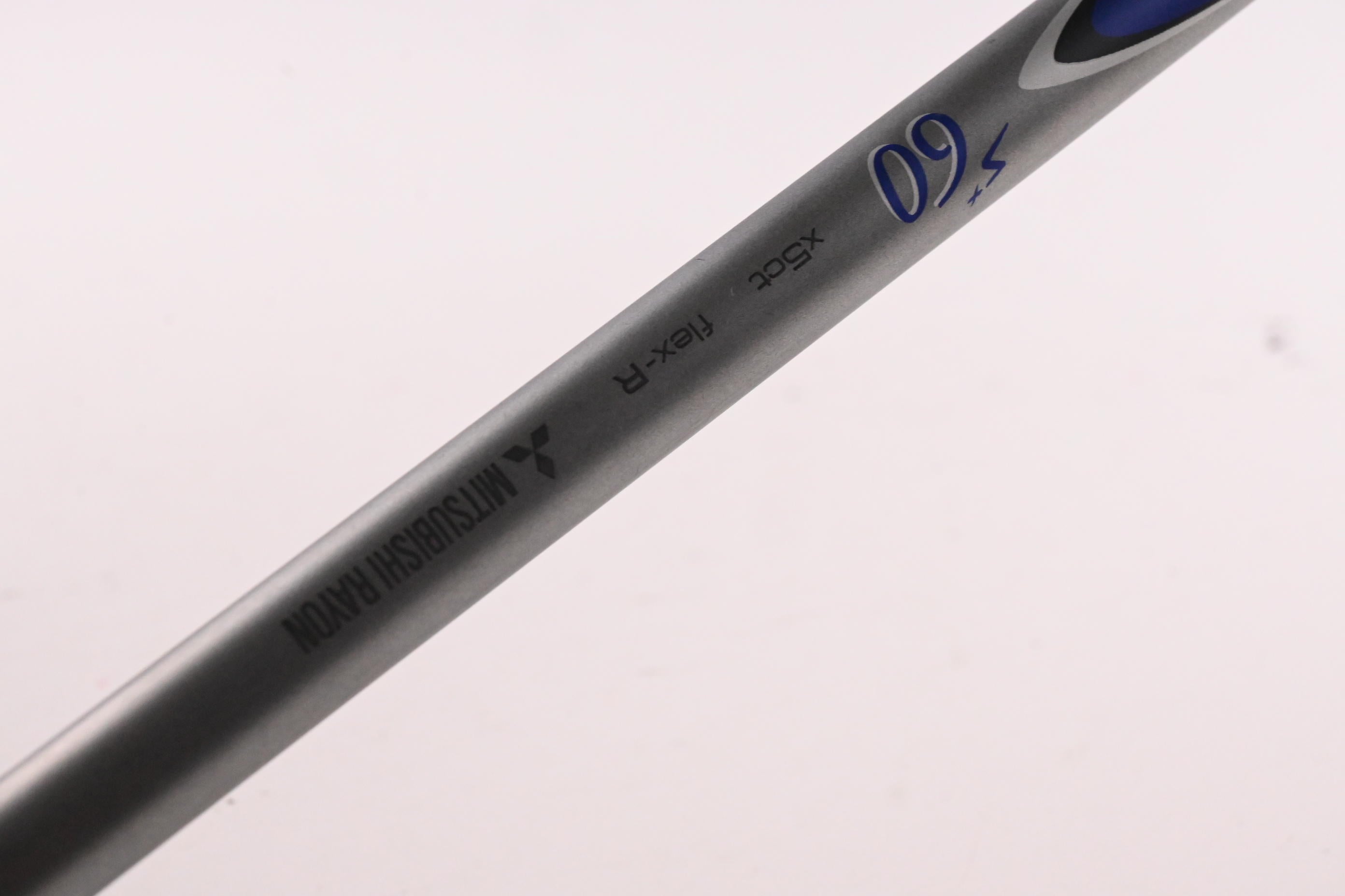 Titleist 915 D2 Driver / 12 Degree / Regular Flex Diamana S+ 60 Blue Shaft