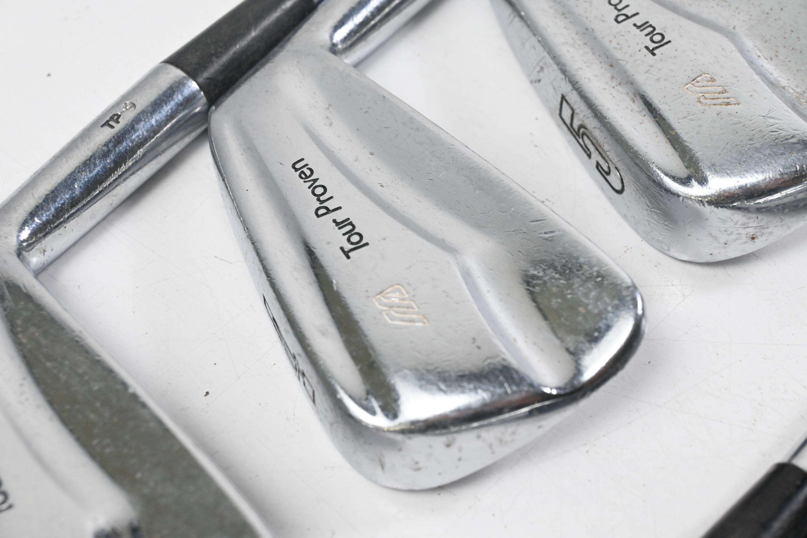 Mizuno TP-9 Irons / 3-PW / Regular Flex Dynamic Gold R300 Shafts