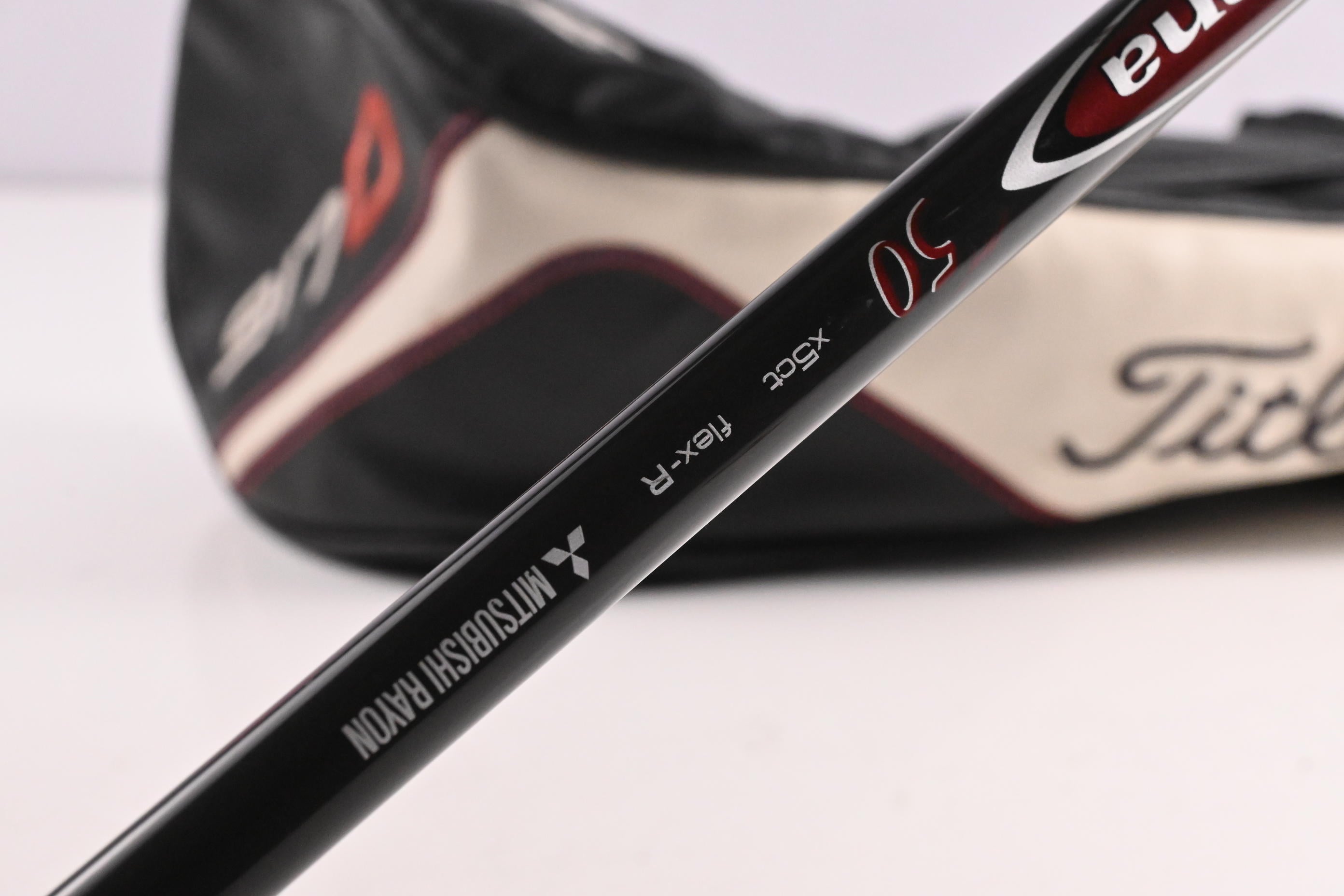 Titleist 917 D2 Driver / 9.5 Degree / Regular Flex Diamana M+ 50 LTD Shaft