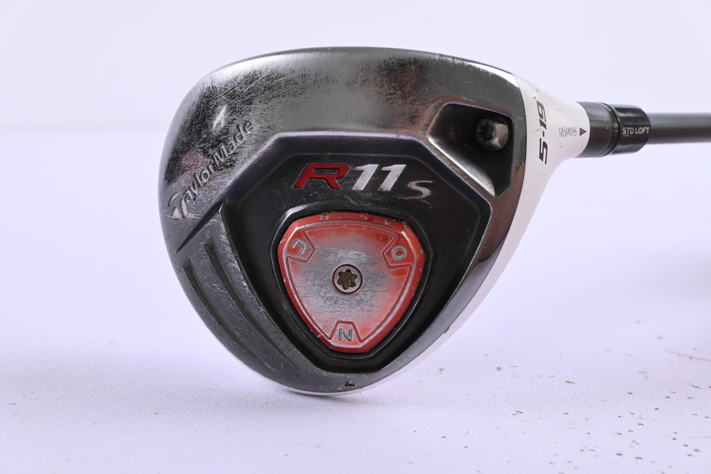 Taylormade R11S #5 Wood / 19 Degree / Stiff Flex RIP Phenom 80 Shaft