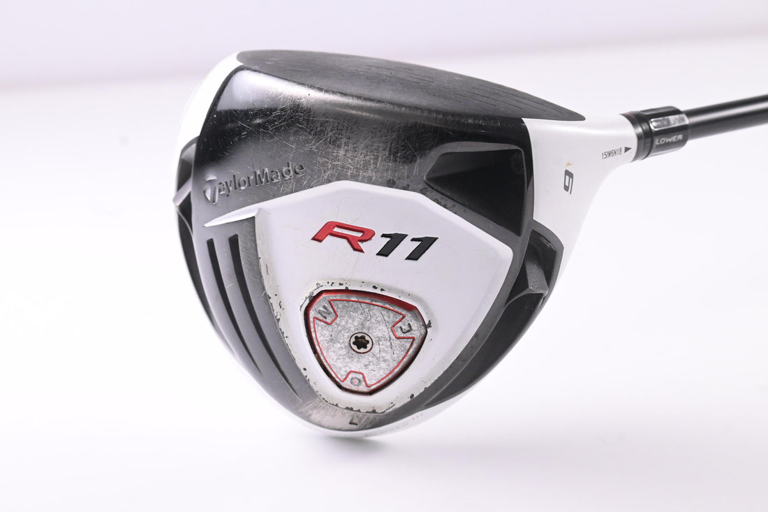 Taylormade R11 Driver / 9 Degree / Stiff Flex Fujikura Blur 60 Shaft