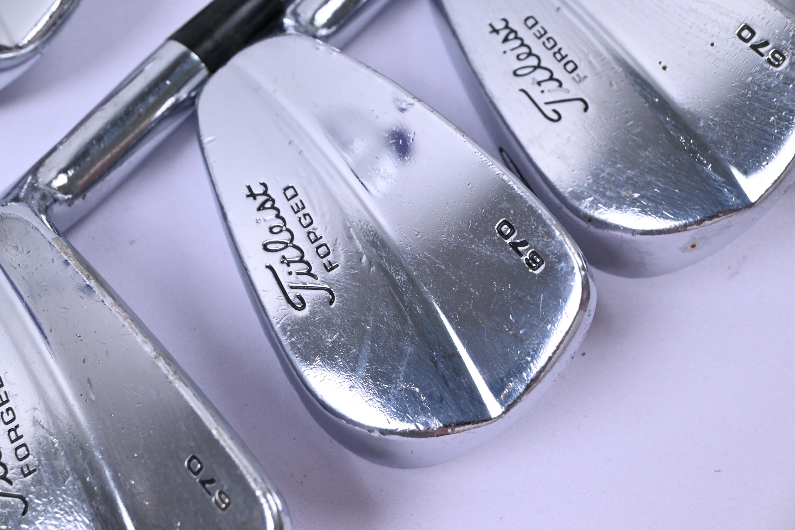 Titleist 670 Forged Irons / 4-PW / Stiff Flex Dynamic Gold S300 Shafts