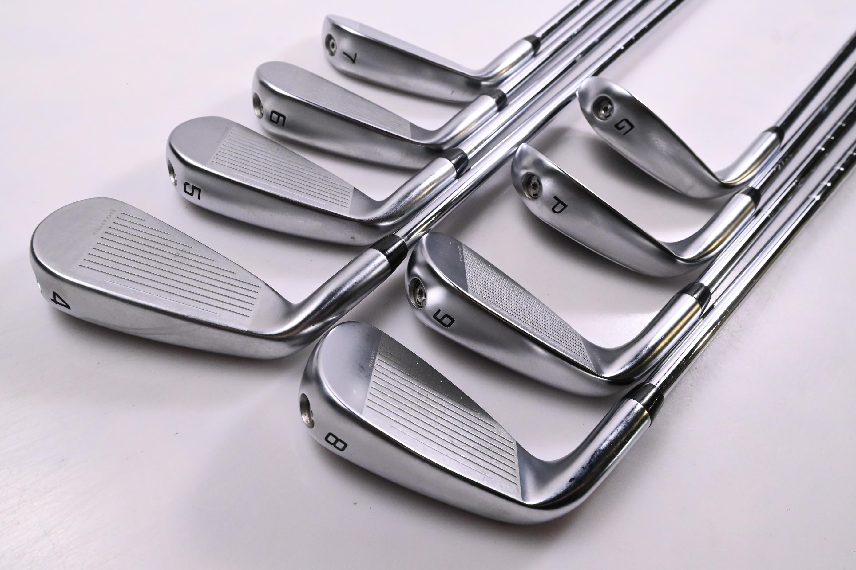 Cobra LTDx Irons / 4-PW+GW / Regular Flex KBS Tour 90 Shafts