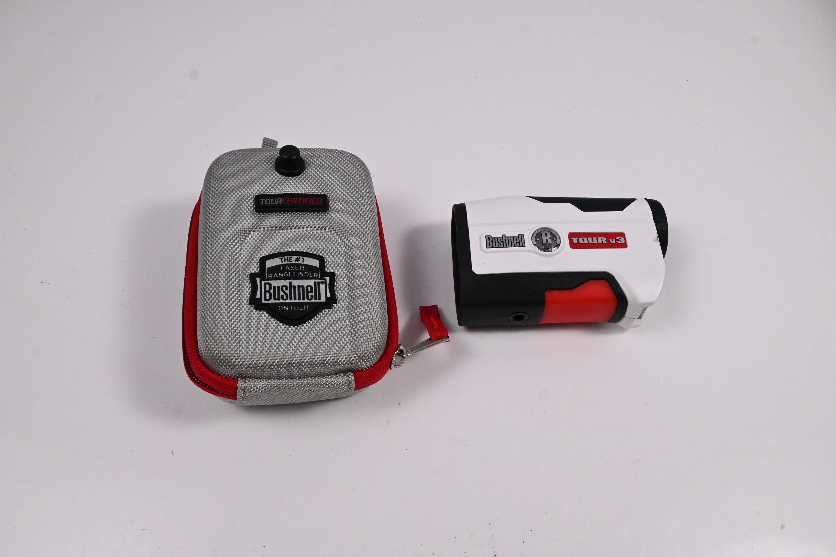 Bushnell Tour V3 / Rangefinder