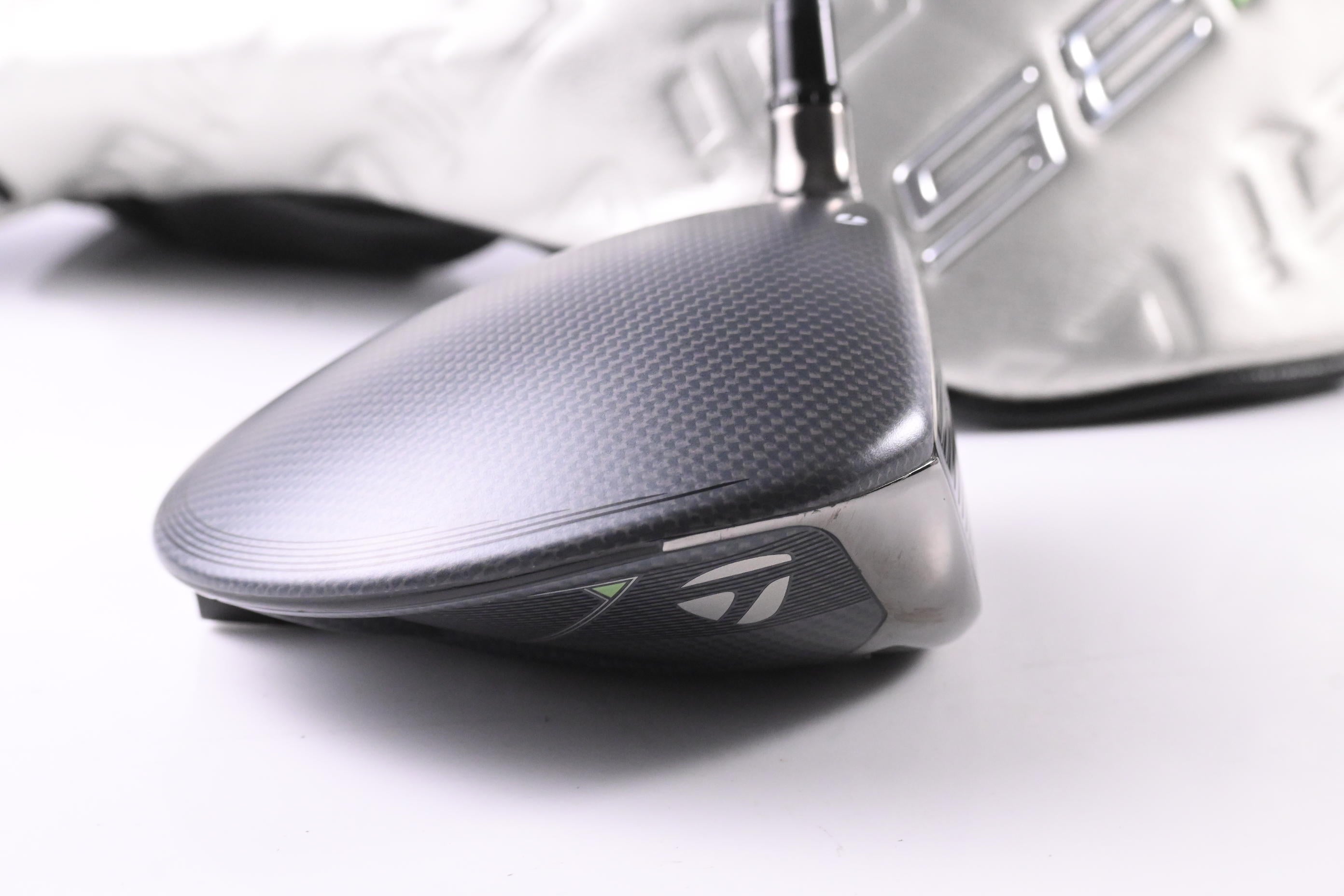 Taylormade Qi35 Driver / 9 Degree / Stiff Flex Tensei AV Orange 75 Shaft