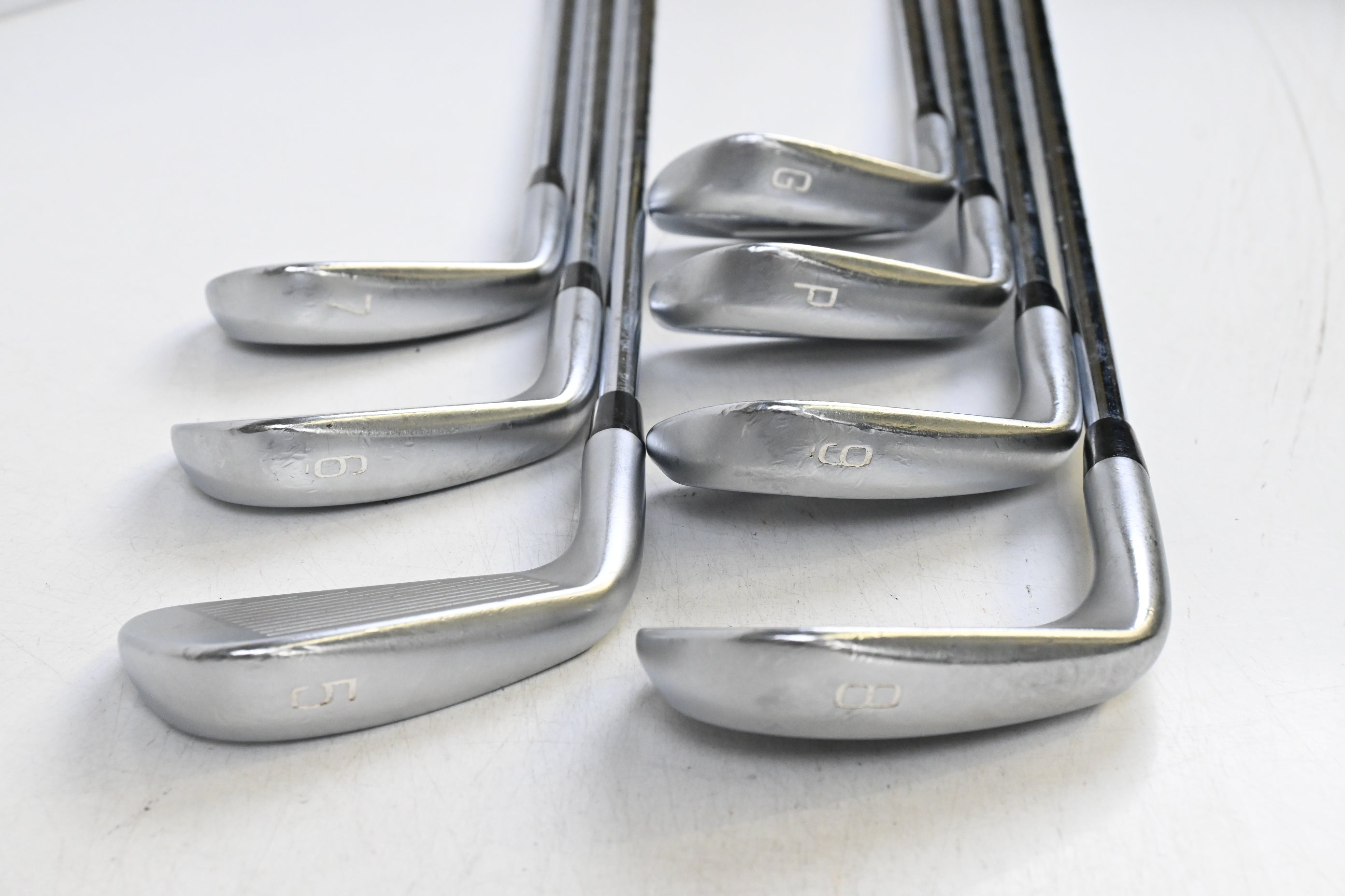 Mizuno JPX 900 Forged Irons / 5-PW+GW / Regular Flex Steel Shafts