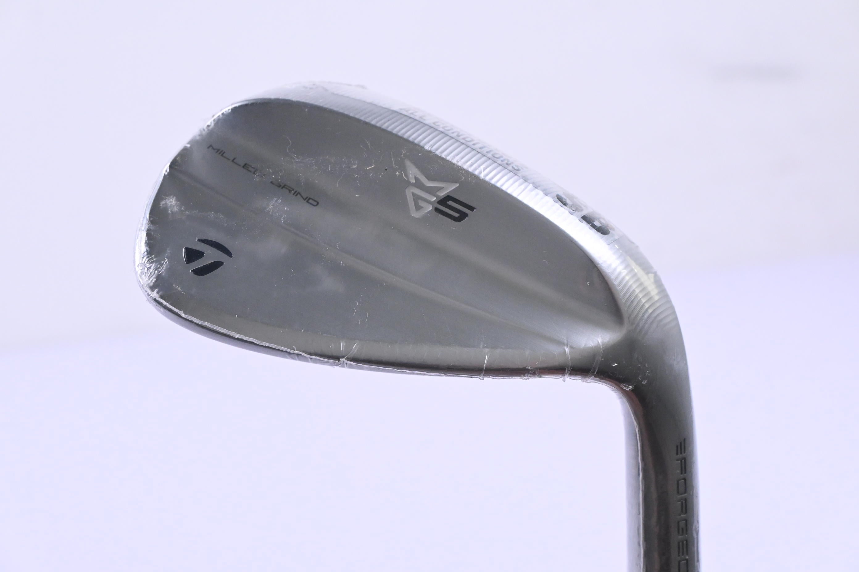 Taylormade Milled Grind 5 Sand Wedge / 56 Degree / Wedge Flex Dynamic Gold 115