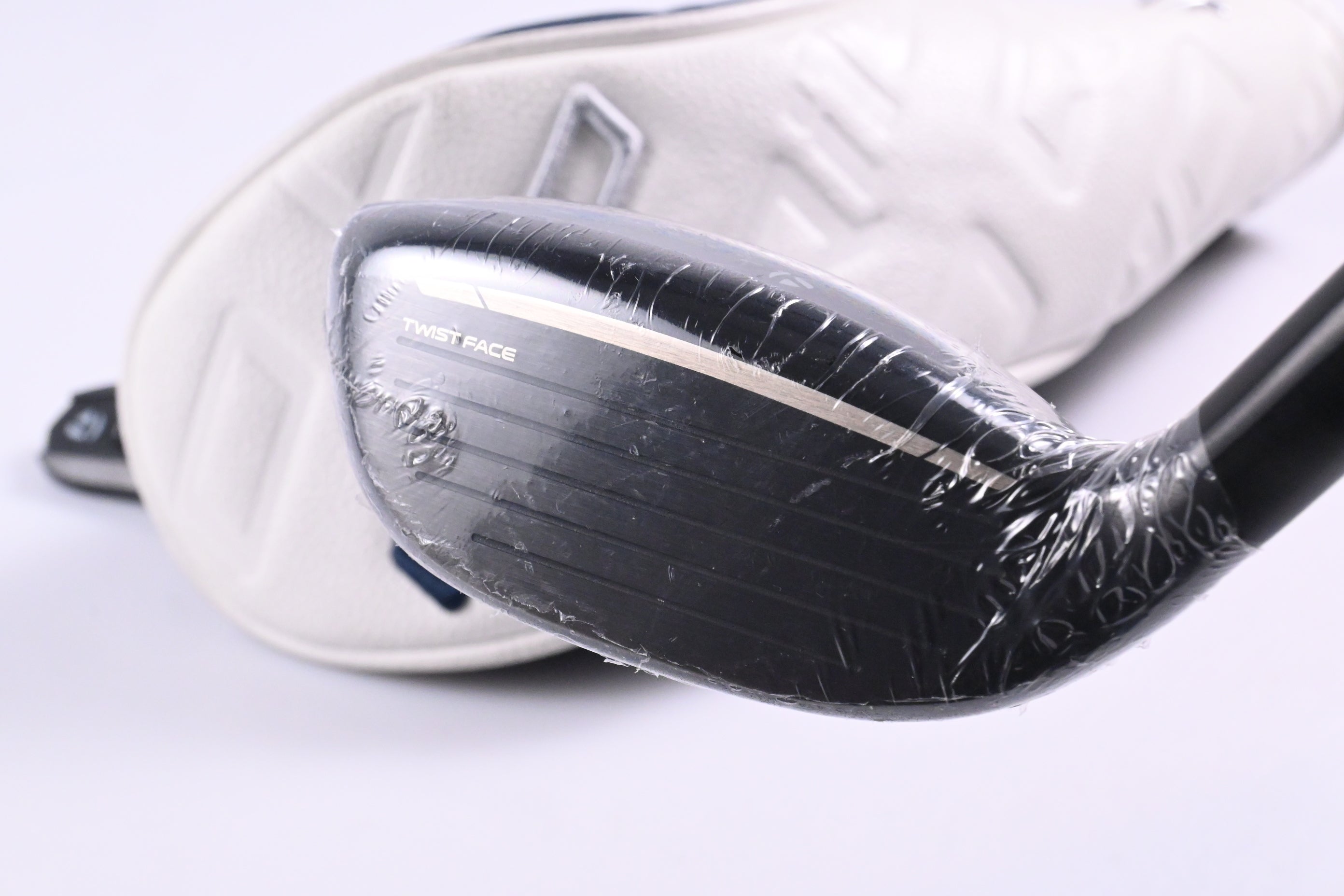 Taylormade Qi10 #4 Hybrid / 22 Degree / Regular Flex Fujikura Ventus TR Blue 6