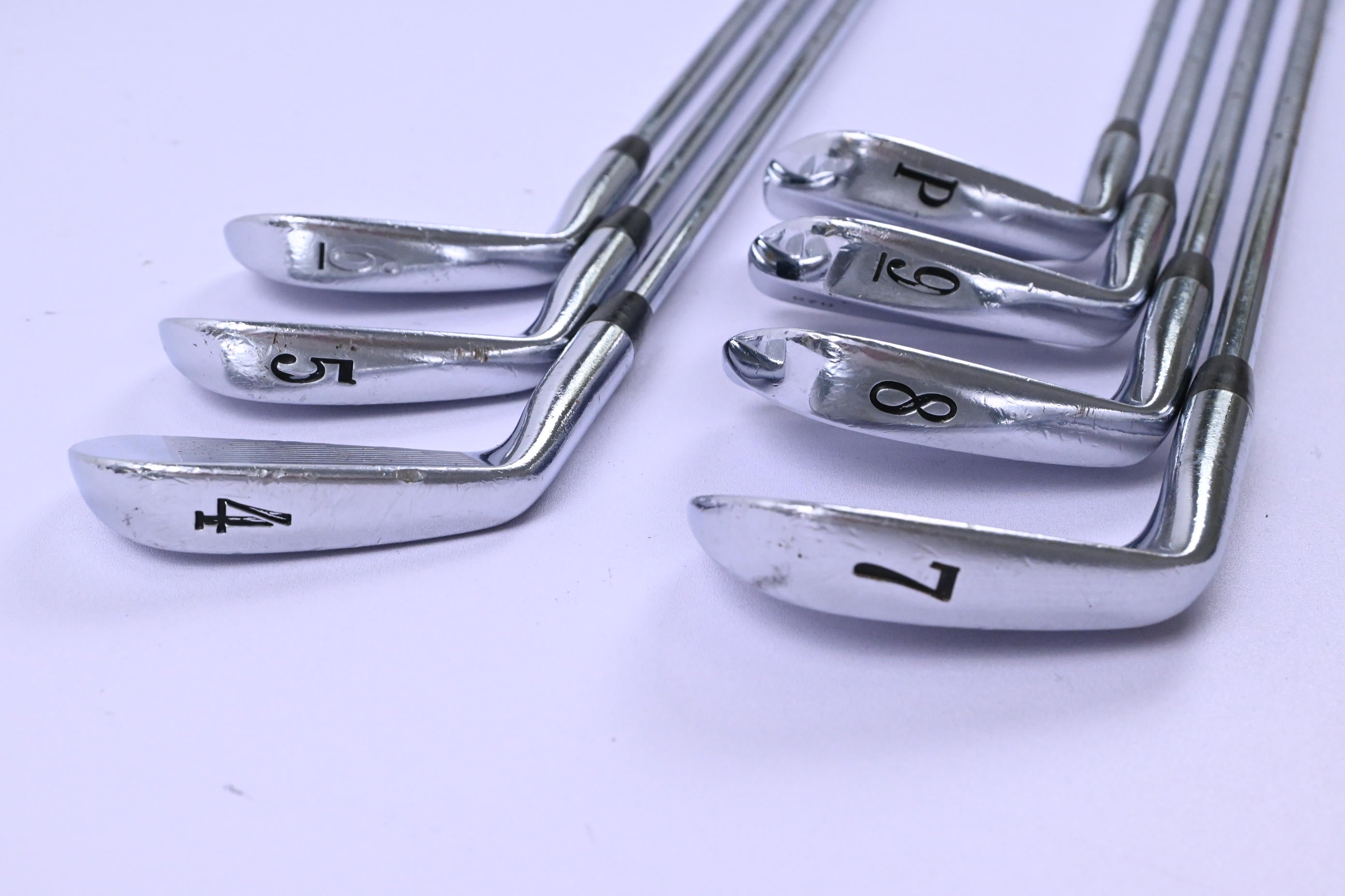 Titleist 670 Forged Irons / 4-PW / Stiff Flex Dynamic Gold S300 Shafts