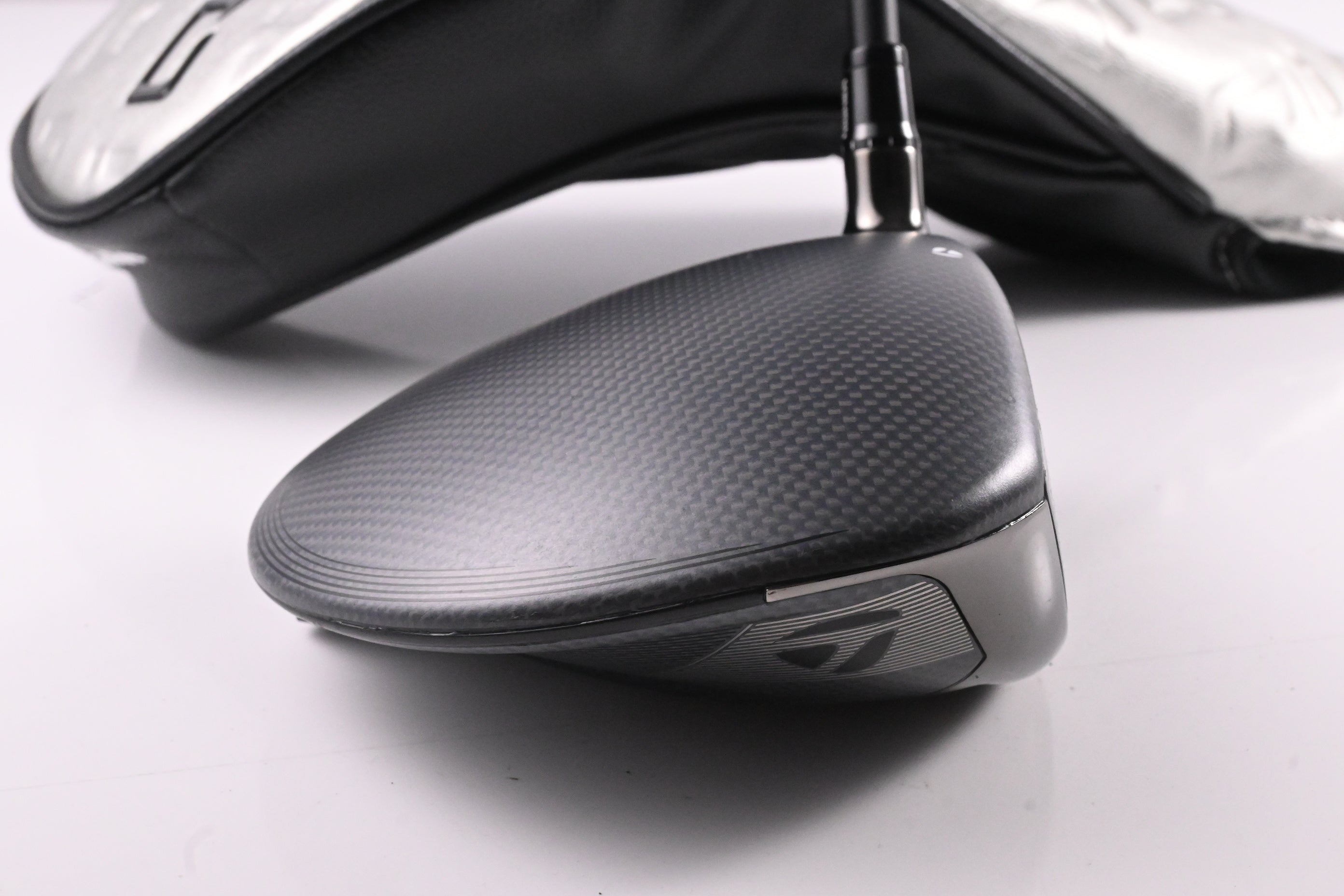 Taylormade Qi35 Max Driver / 9 Degree / Regular Flex Project X Cypher 2.0 50