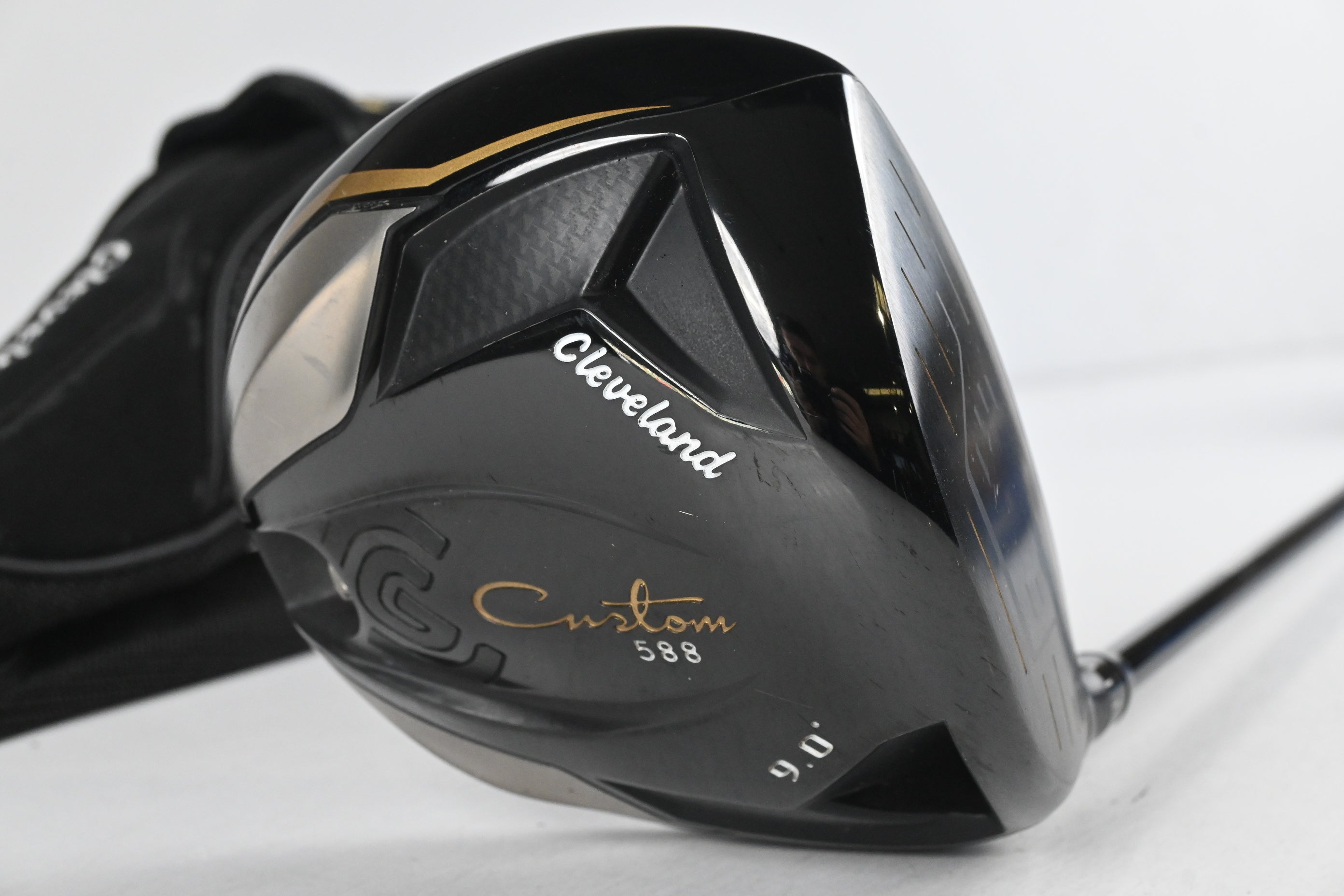 Cleveland 588 Custom Driver / 9 Degree / Regular Flex Miyazaki B.Asha 4