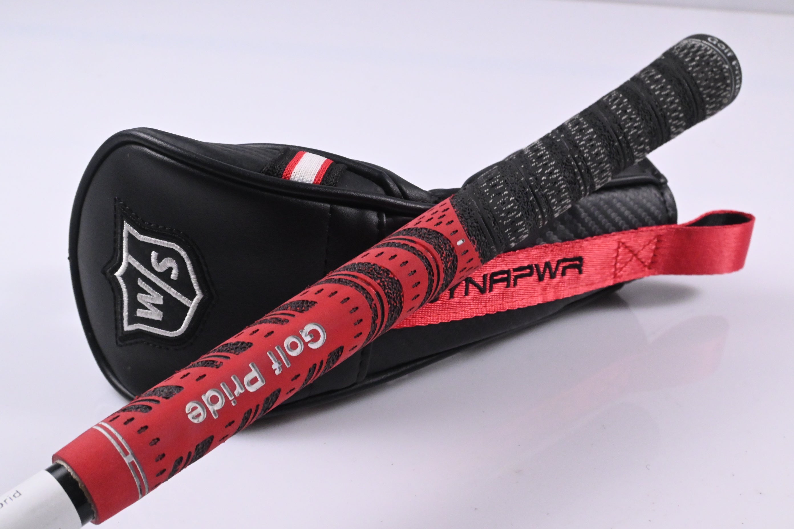 Left Hand Wilson Dynapwr 2023 #3 Hybrid / 19 Degree / Stiff Flex HZRDUS Smoke