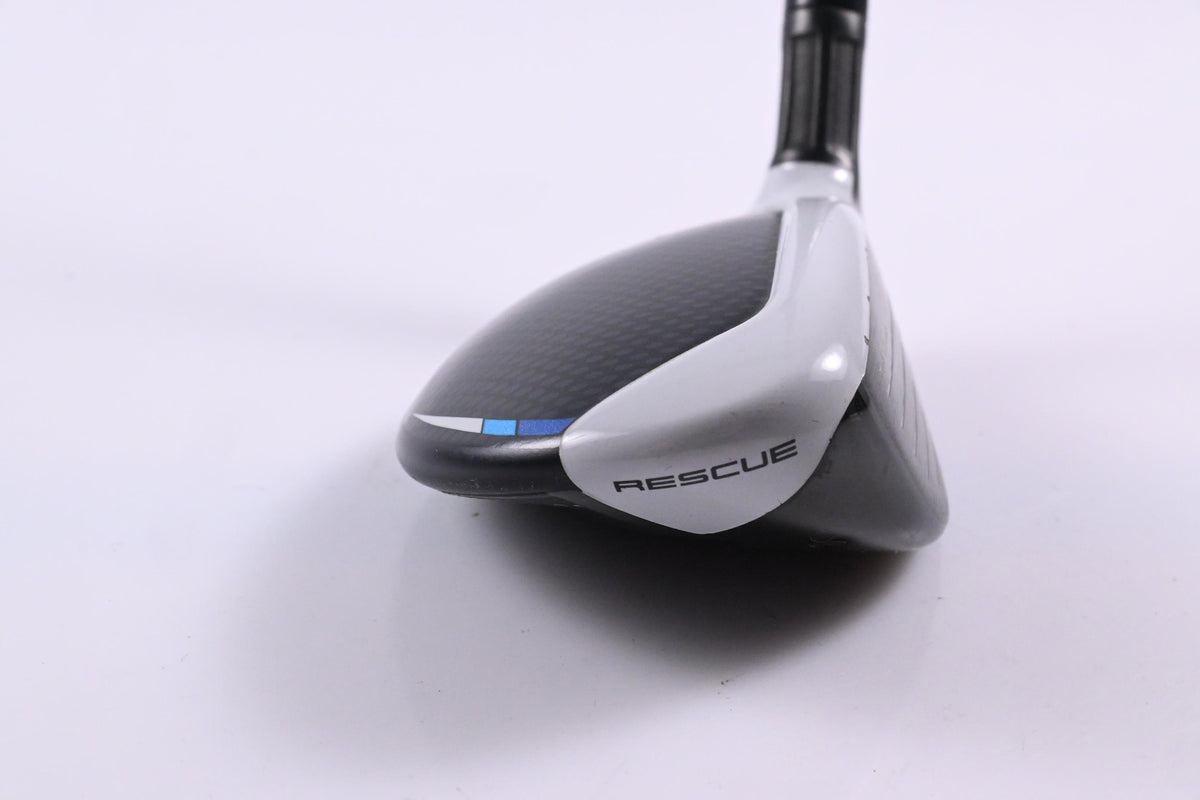 Taylormade SIM2 Max #4 Hybrid / 22 Degree / Regular Flex Fujikura Vista Pro 60
