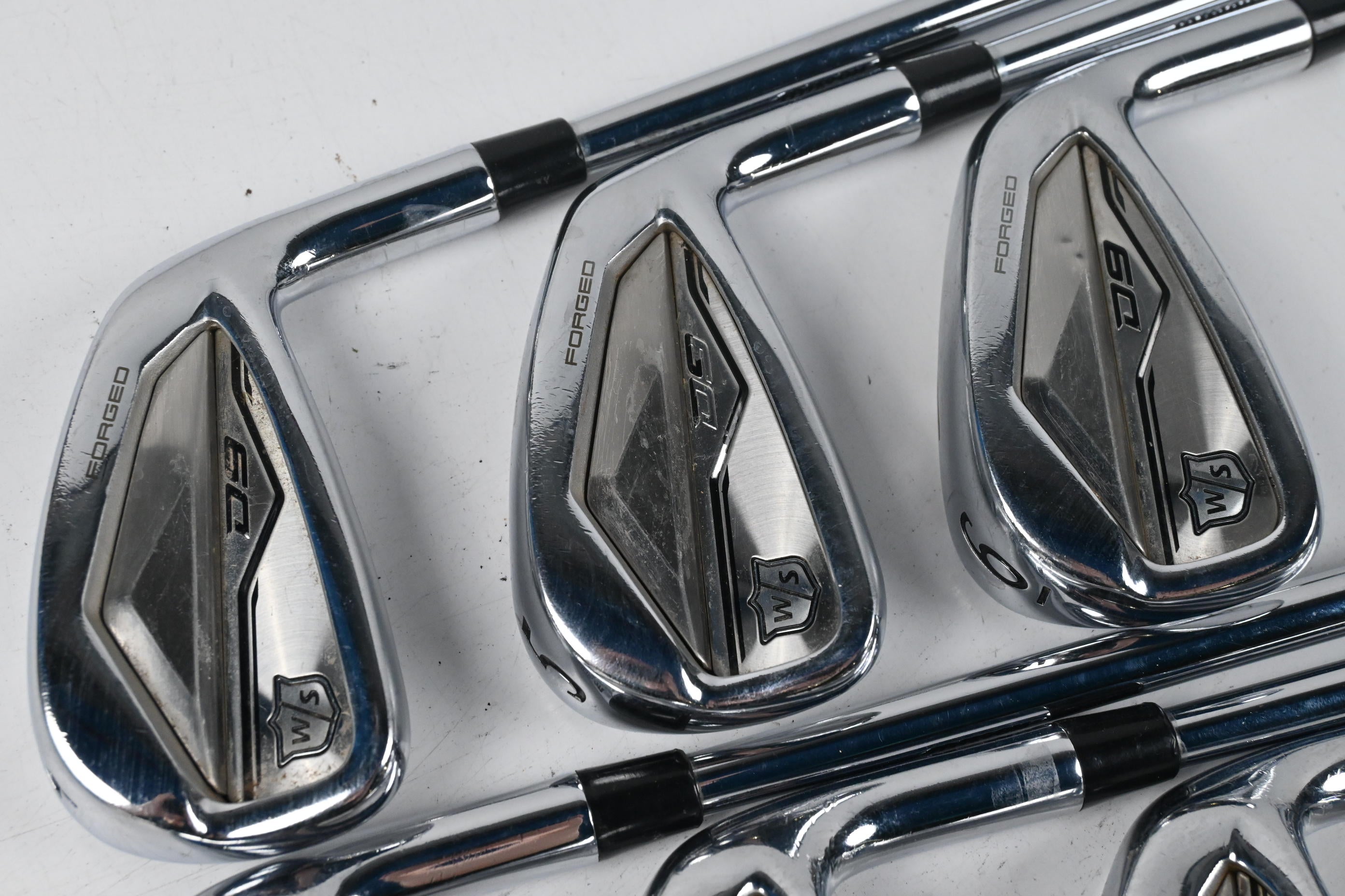 Wilson D9 Forged Irons / 4-PW / X-Flex Dynamic Gold X100 120 Steel Shaft