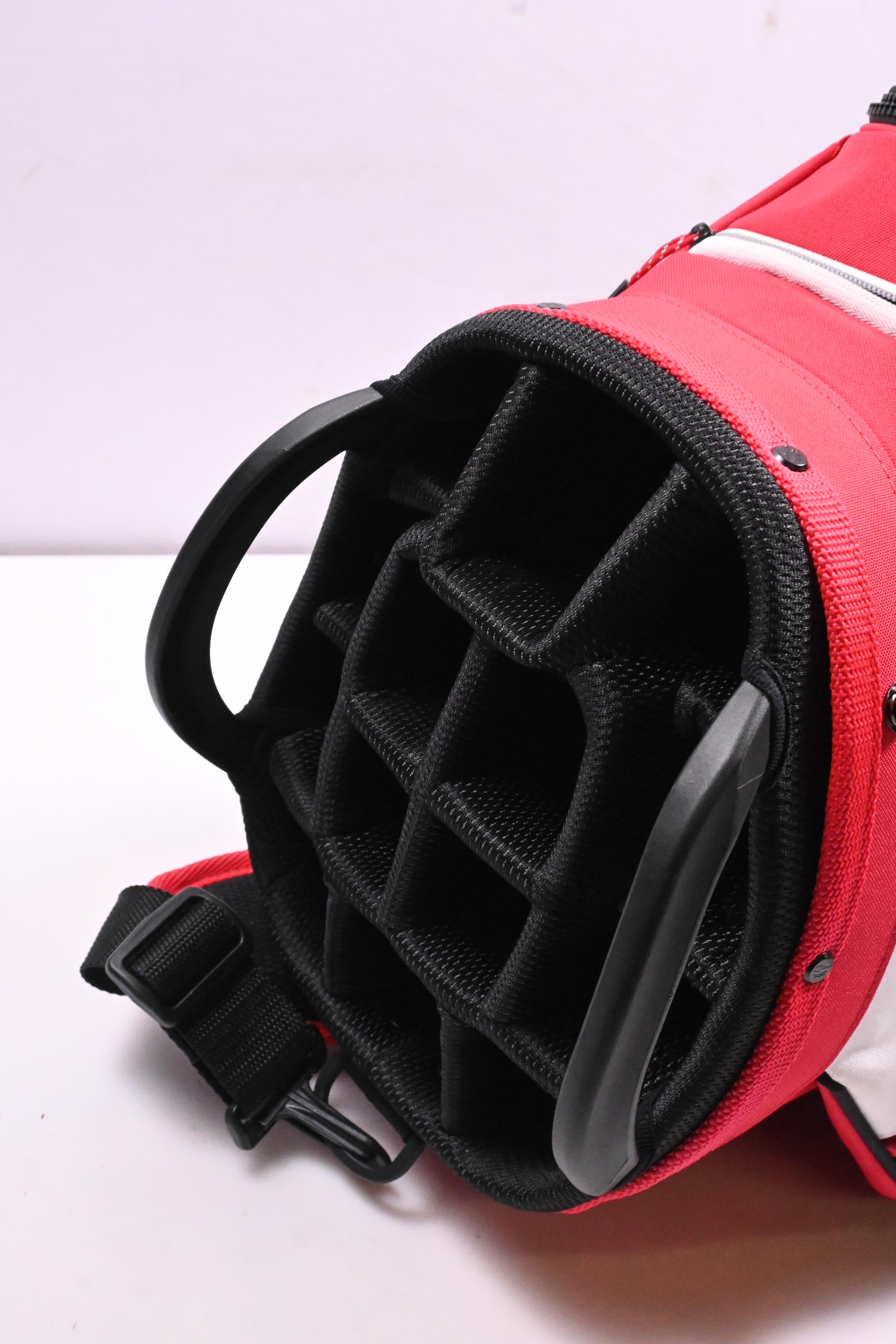 Cobra UltraLight Pro Cart Bag / 14-Way Divider / Red, White, Grey