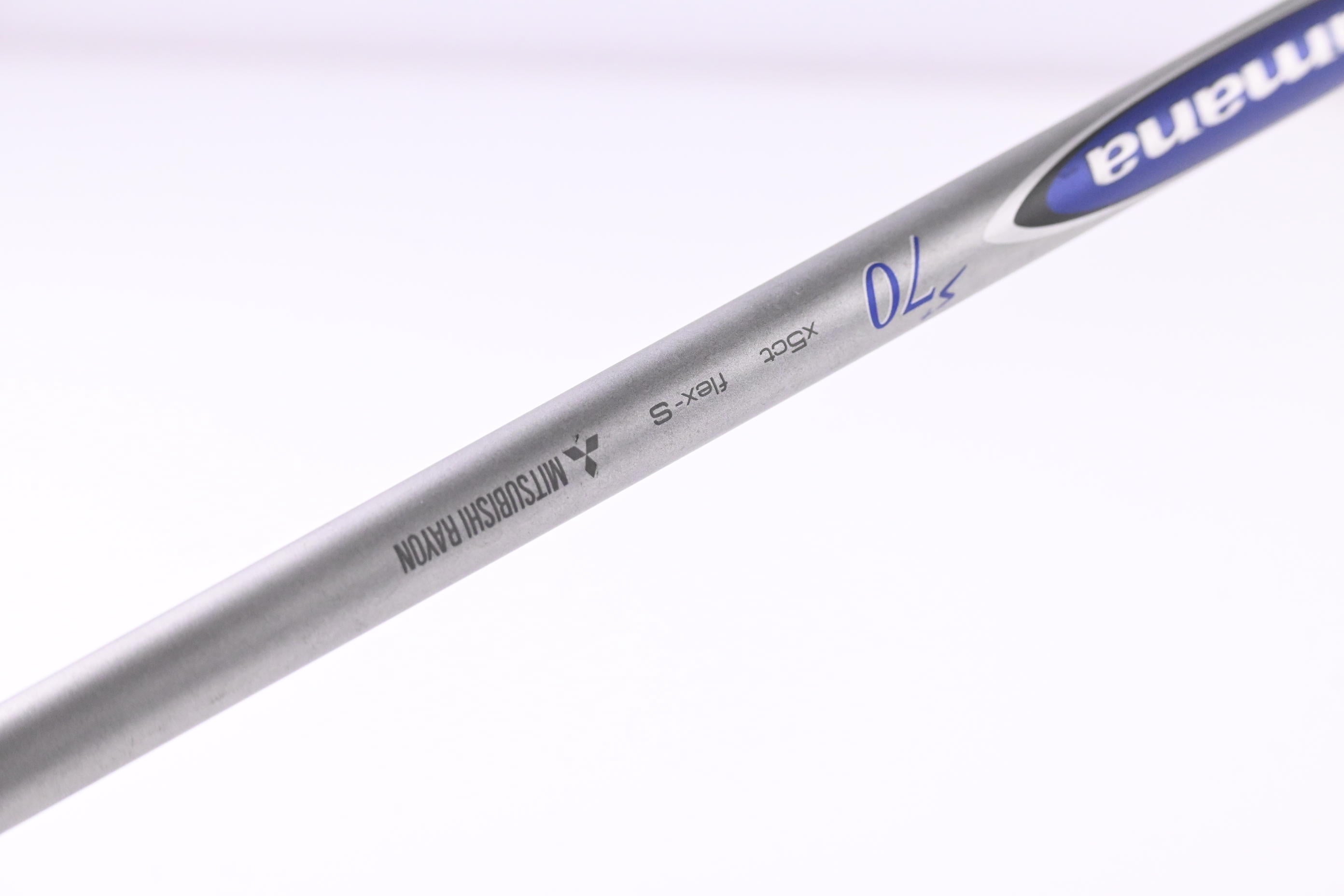 Titleist 915 F #3 Wood / 16.5 Degree / Stiff Flex Diamana Blue S+70 Shaft