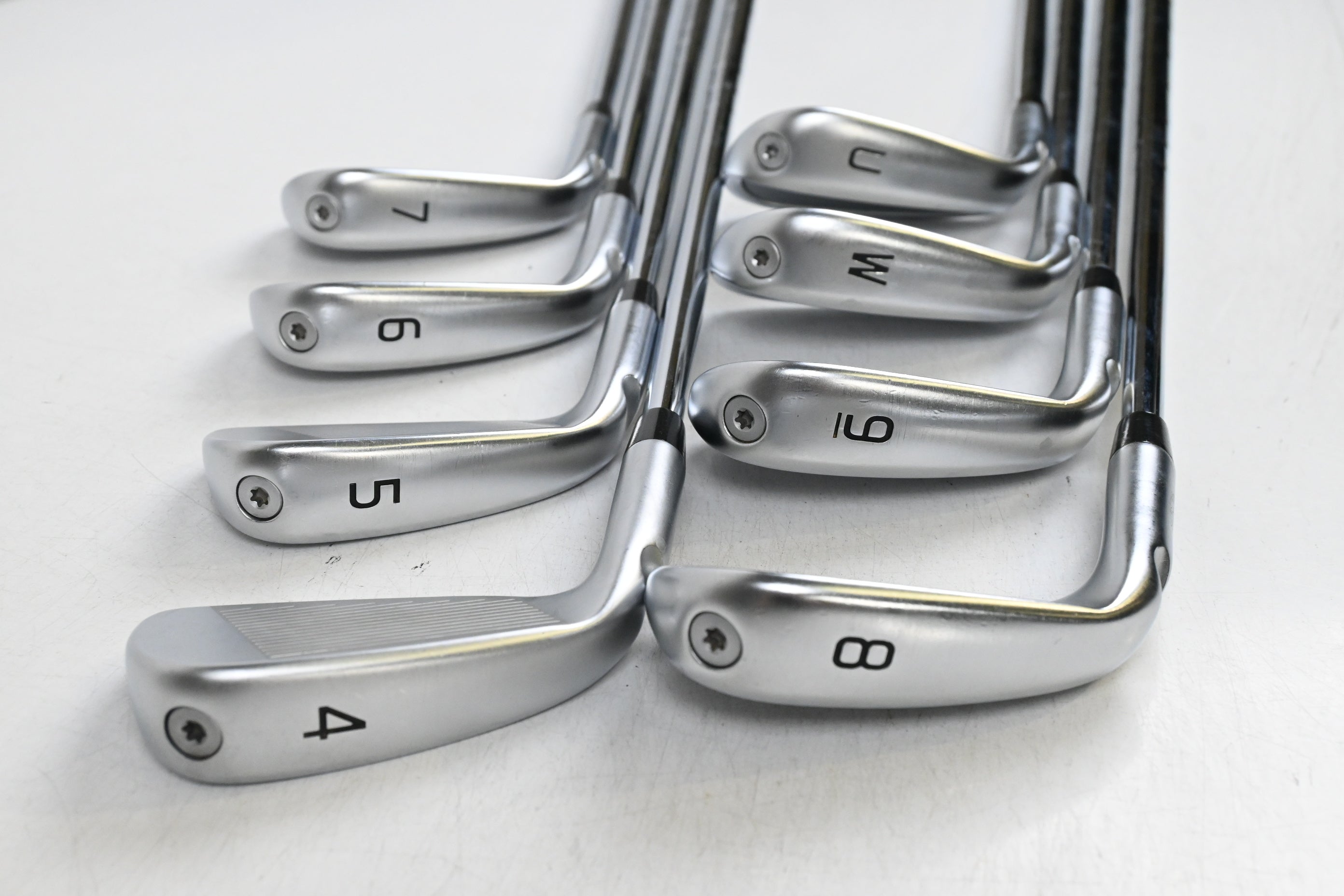 Ping i230 Irons / 4-PW+GW / Blue Dot / Stiff Flex Dynamic Gold 105 S300 Shafts