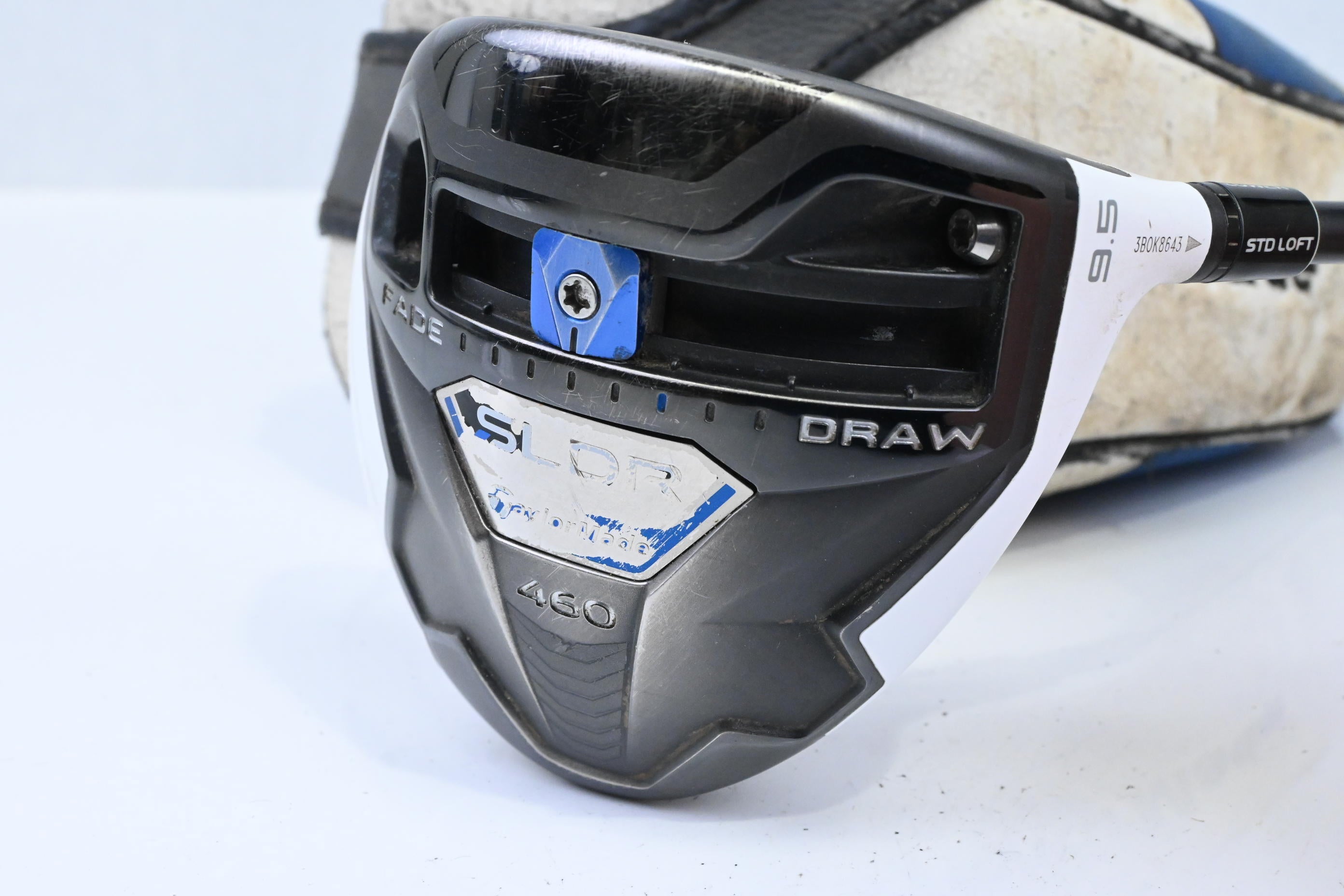 Taylormade SLDR White Driver / 9.5 Degree / Regular Flex Fujikura Speeder 57