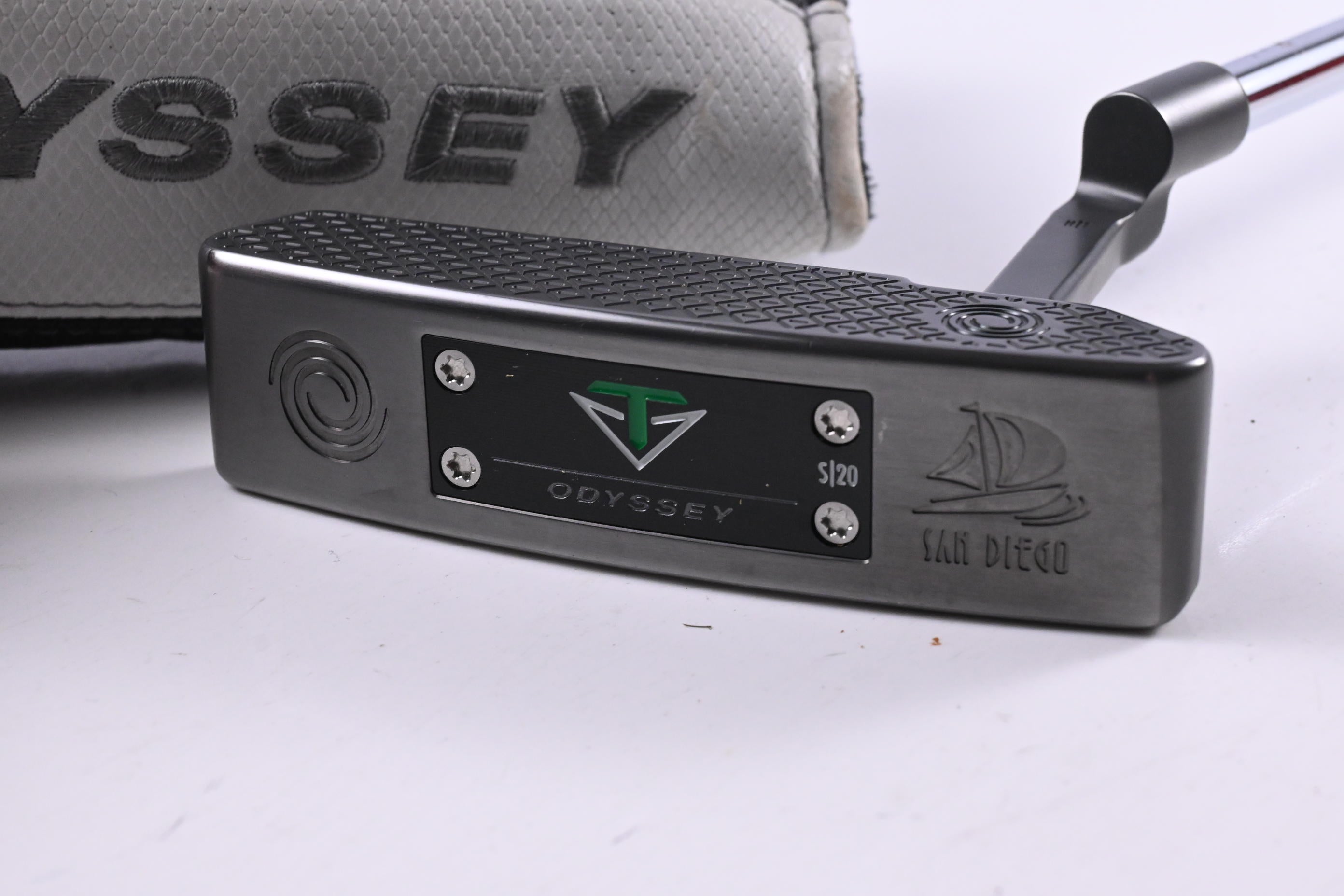 Odyssey Toulon San Diego 2022 Putter / 33 Inch
