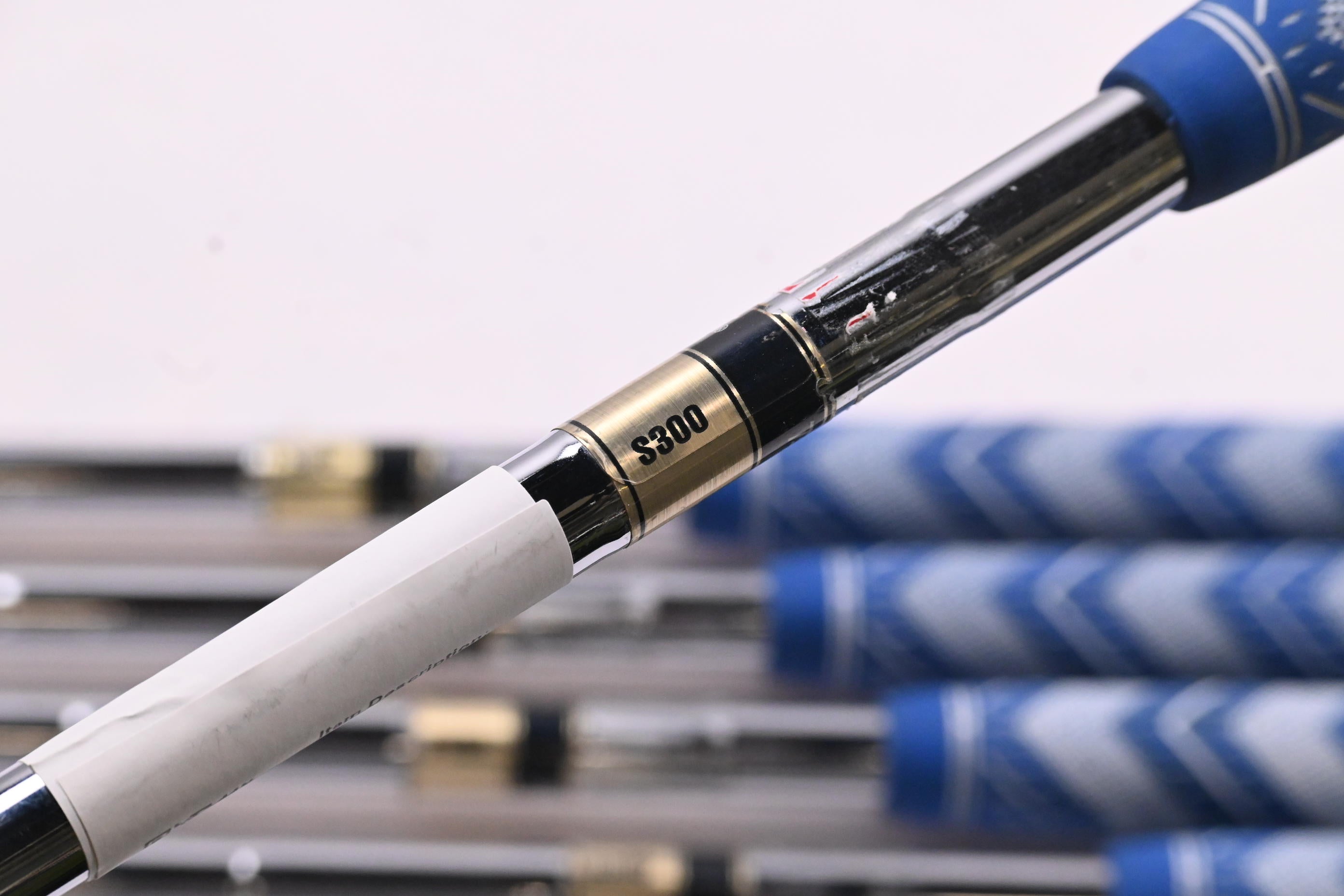 Ping i500 Irons / 4-9i / White Dot / Stiff Flex True Temper Dynamic Gold Shafts
