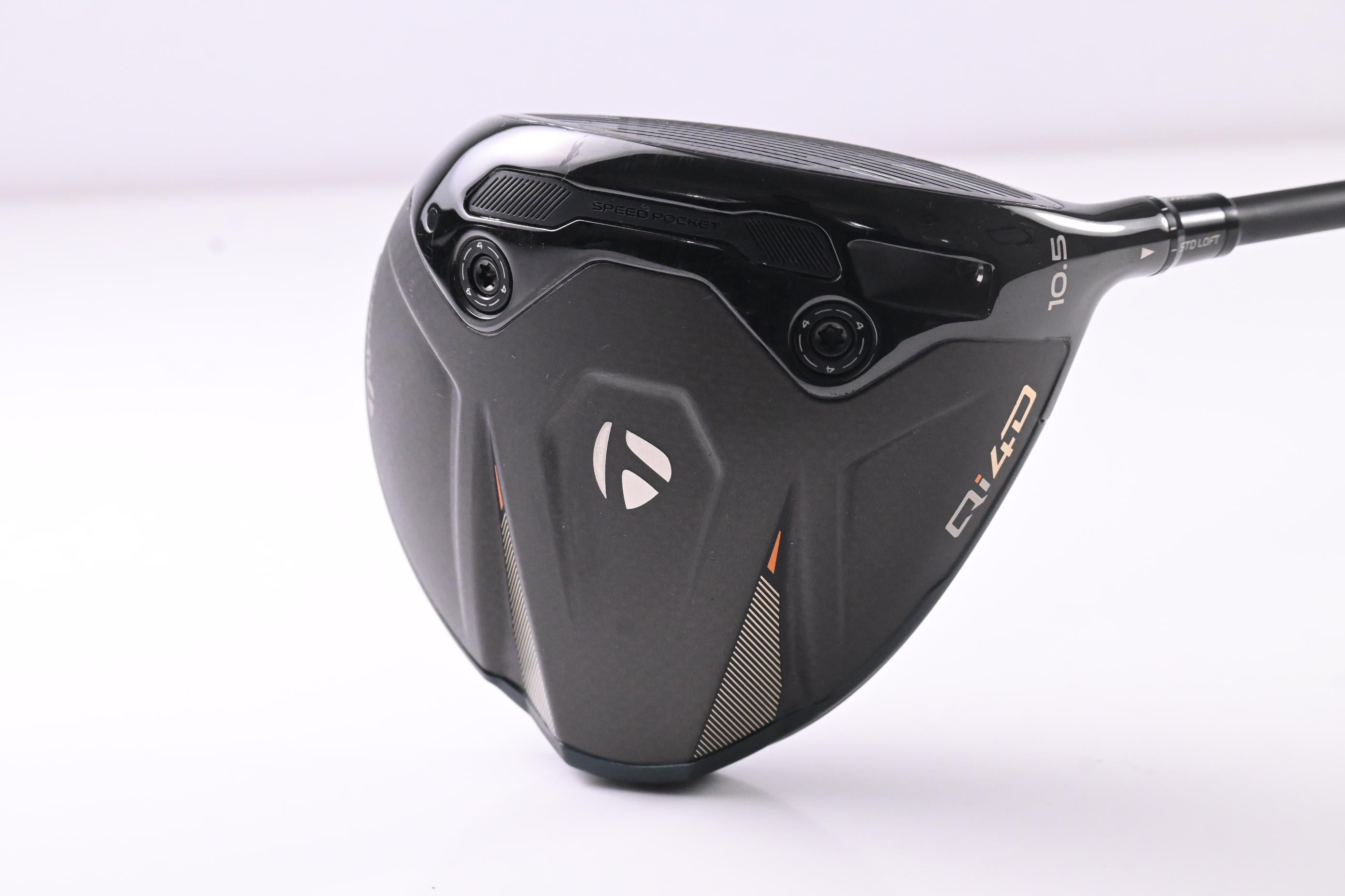 Taylormade Qi4D Driver / 10.5 Degree / X-Flex REAX White 60 Shaft