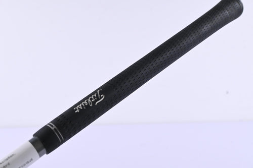 Titleist 909H #3 Hybrid / 21 Degree / Regular Flex Diamana 80 Shaft