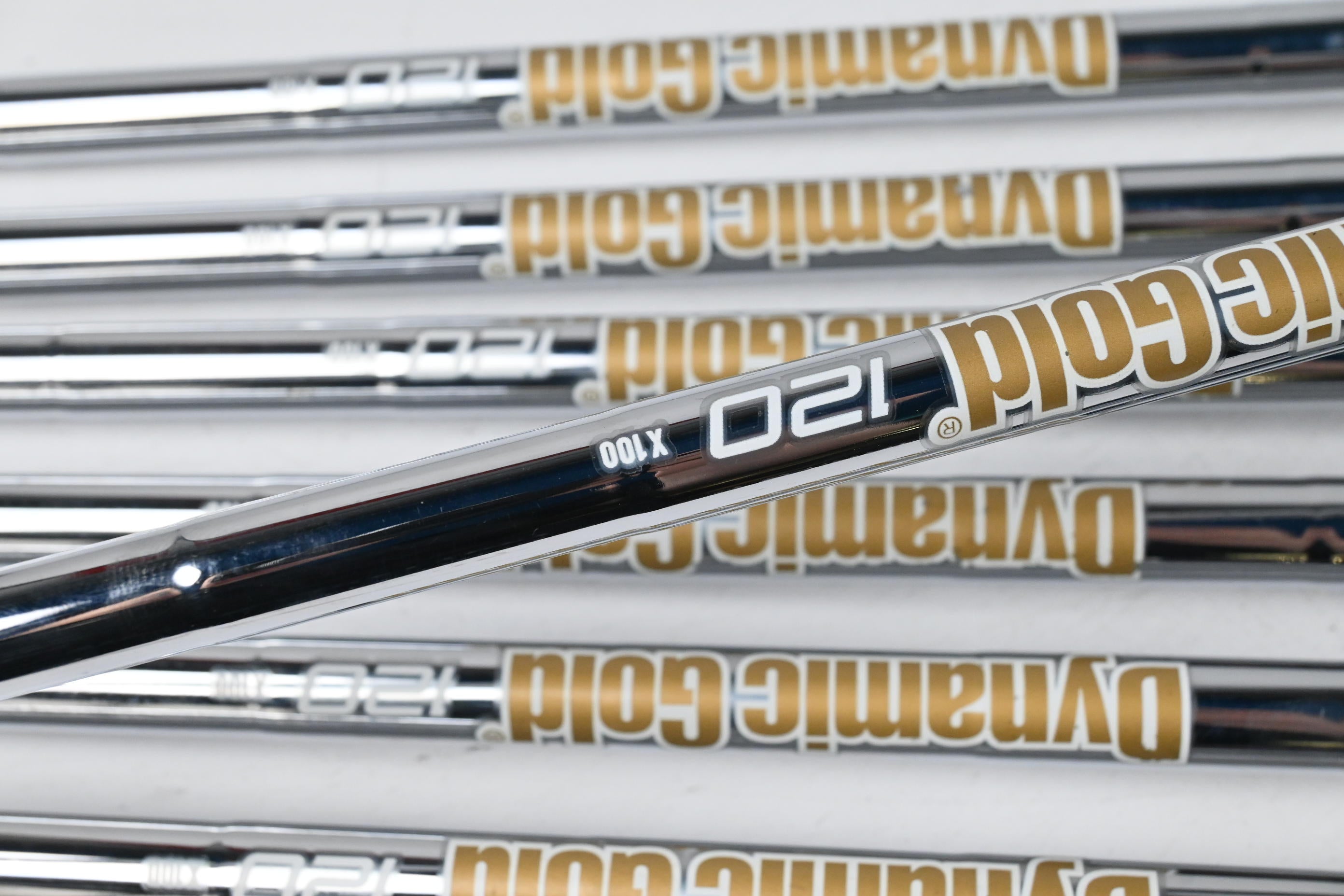 Wilson D9 Forged Irons / 4-PW / X-Flex Dynamic Gold X100 120 Steel Shaft