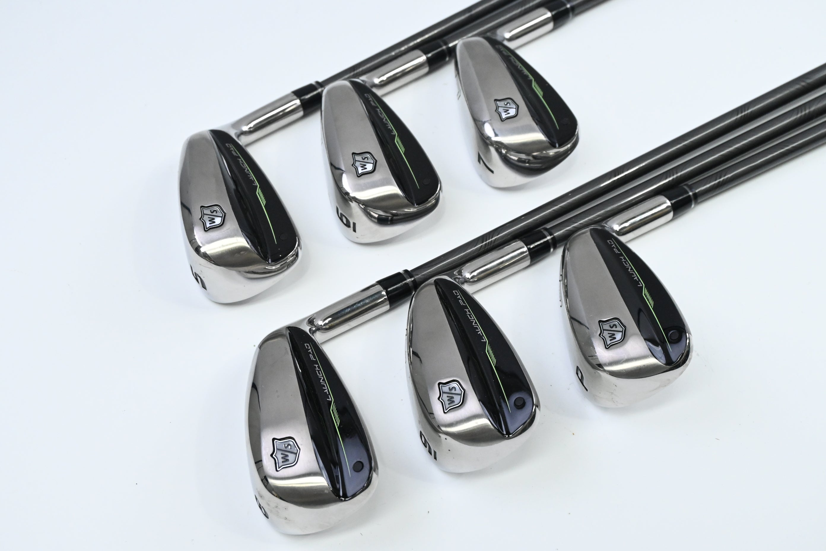 Wilson Launch Pad 2022 Irons / 5-PW / Regular Flex Evenflow Green 65 Shafts