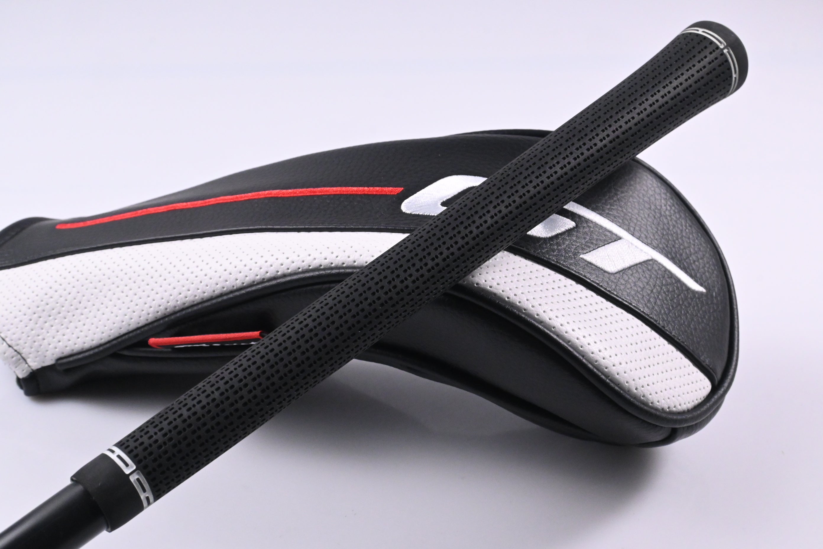 Titleist GT3 #3 Wood / 16.5 Degree / X-Flex HZRDUS Black 70 Shaft