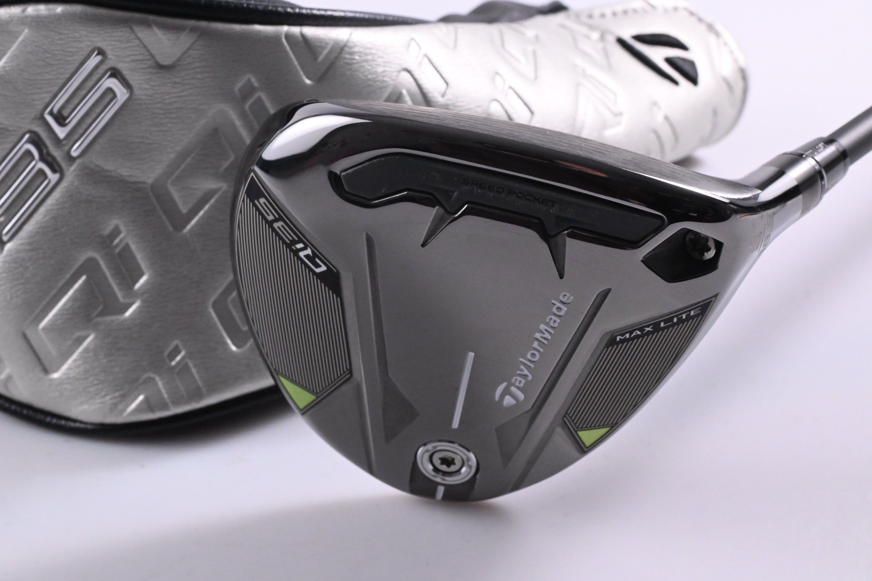 Taylormade Qi35 Max Lite #5 Wood / 18.5 Degree / Senior Flex Vanquish 4 Shaft