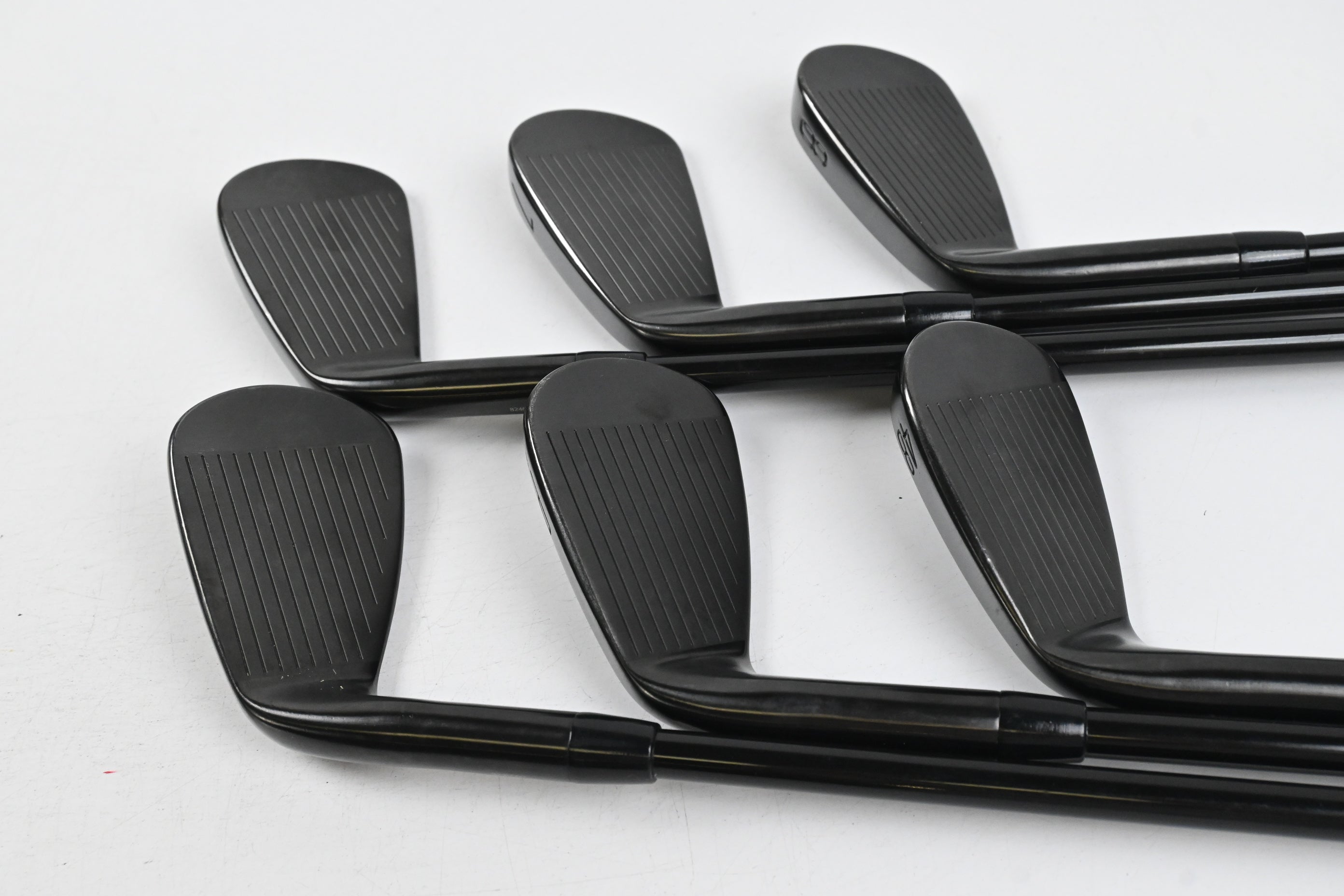 Titleist T150 Black Vapor Irons / 6-PW+GW / Regular Flex Tensei AV Red AM(2)