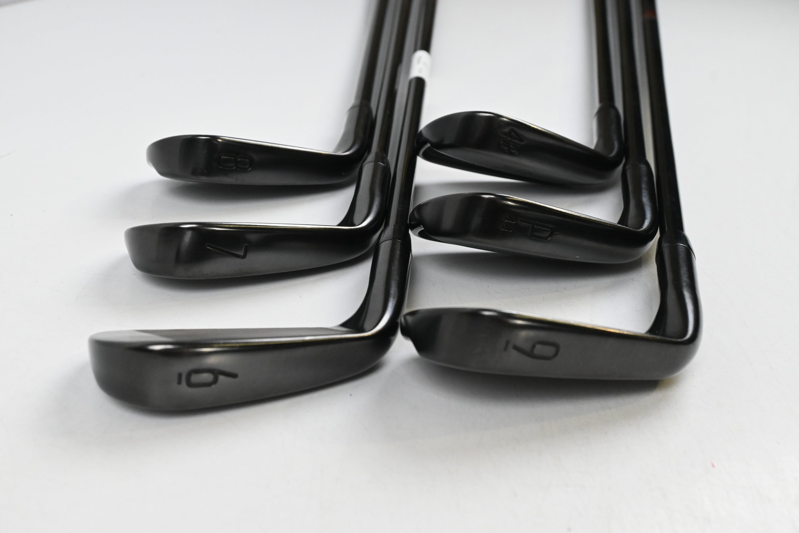 Titleist T150 Black Vapor Irons / 6-PW+GW / Regular Flex Tensei AV Red AM(2)