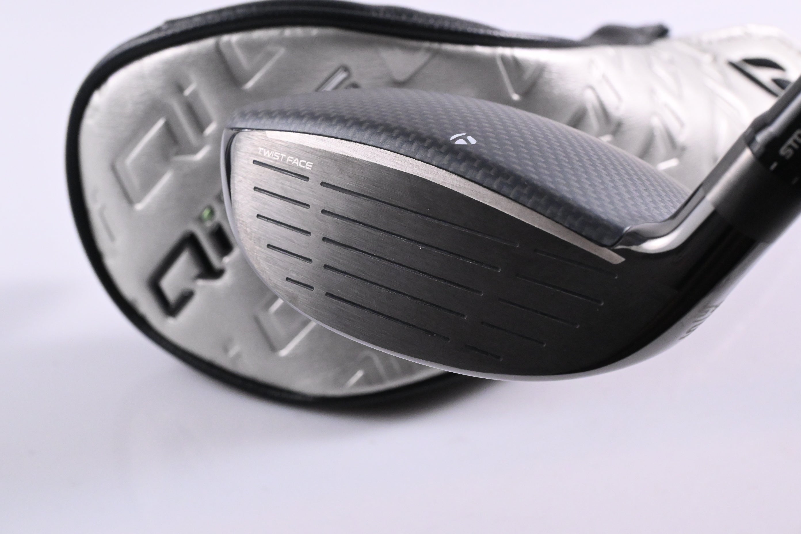 Taylormade Qi35 Max Lite #5 Wood / 18.5 Degree / Senior Flex Vanquish 4 Shaft