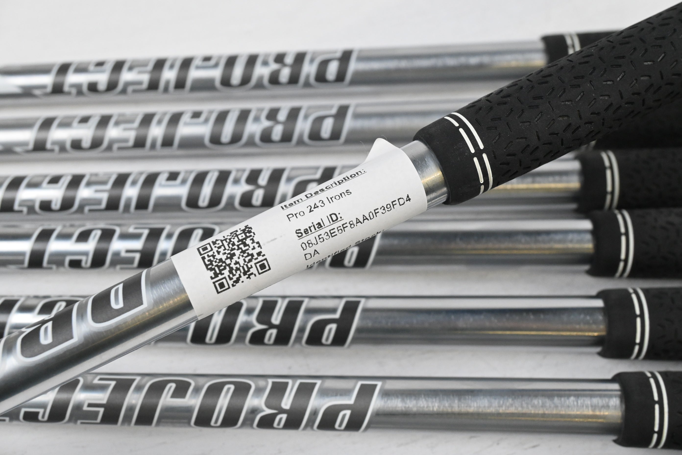 Mizuno Pro 243 Irons / 4-PW+GW / Stiff Flex Project X LS 120 Shafts