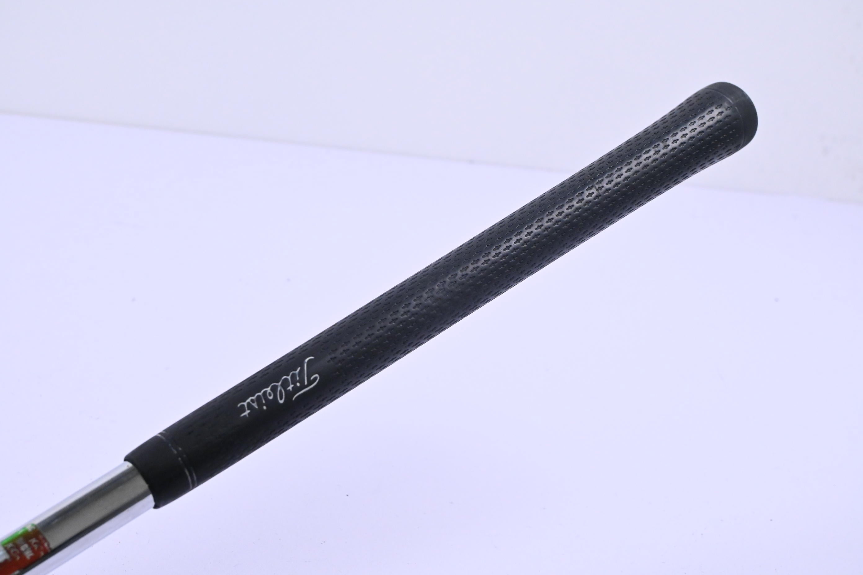 Titleist 712U #4 Iron / 24 Degree / Stiff Flex Project X Rifle Shaft