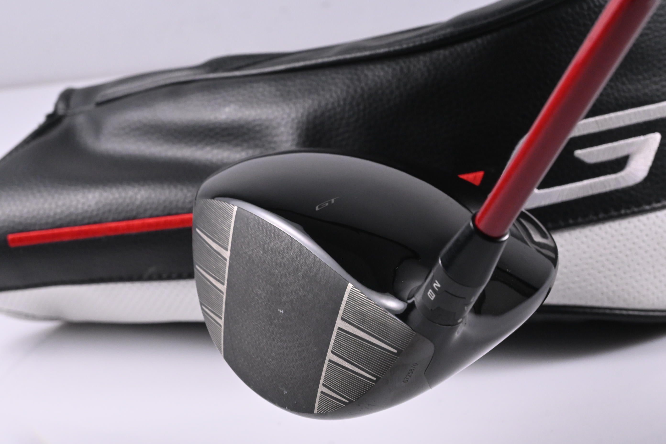 Titleist GT2 Driver / 11 Degree / Regular Flex Denali Red 50 Shaft
